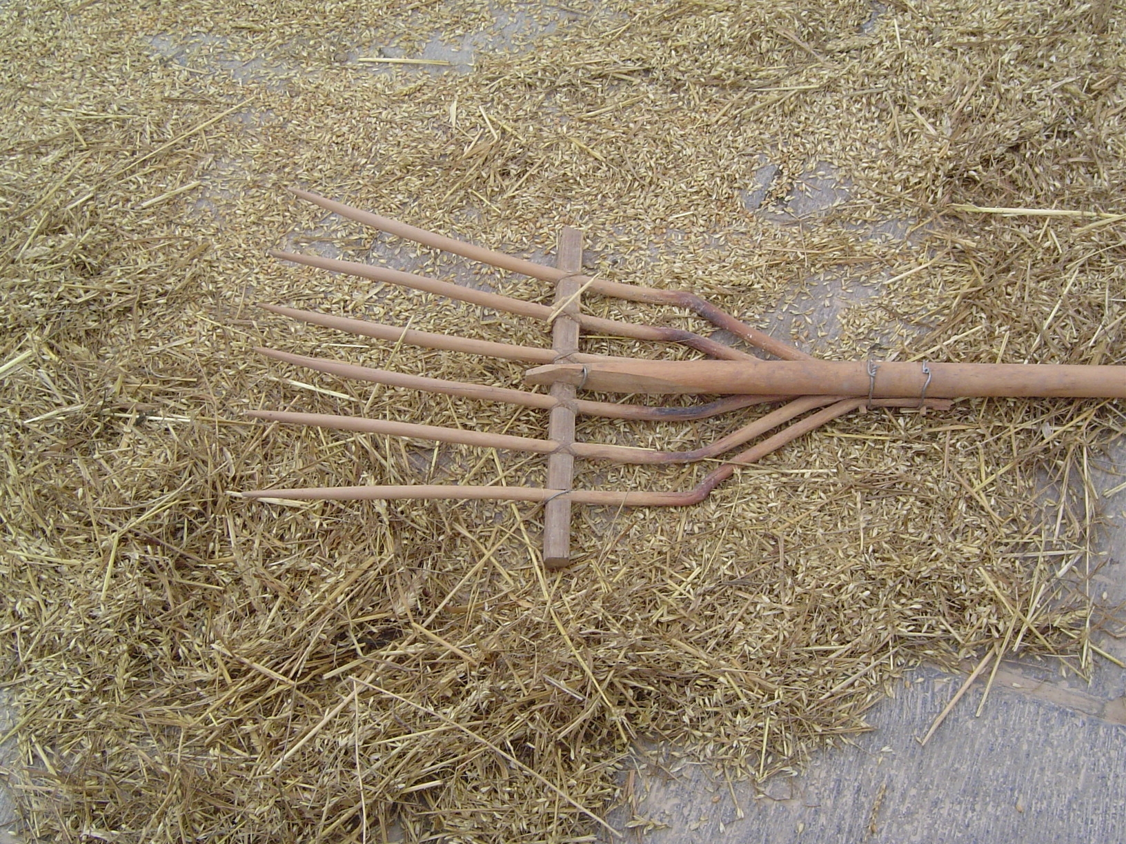 An artisan rake.