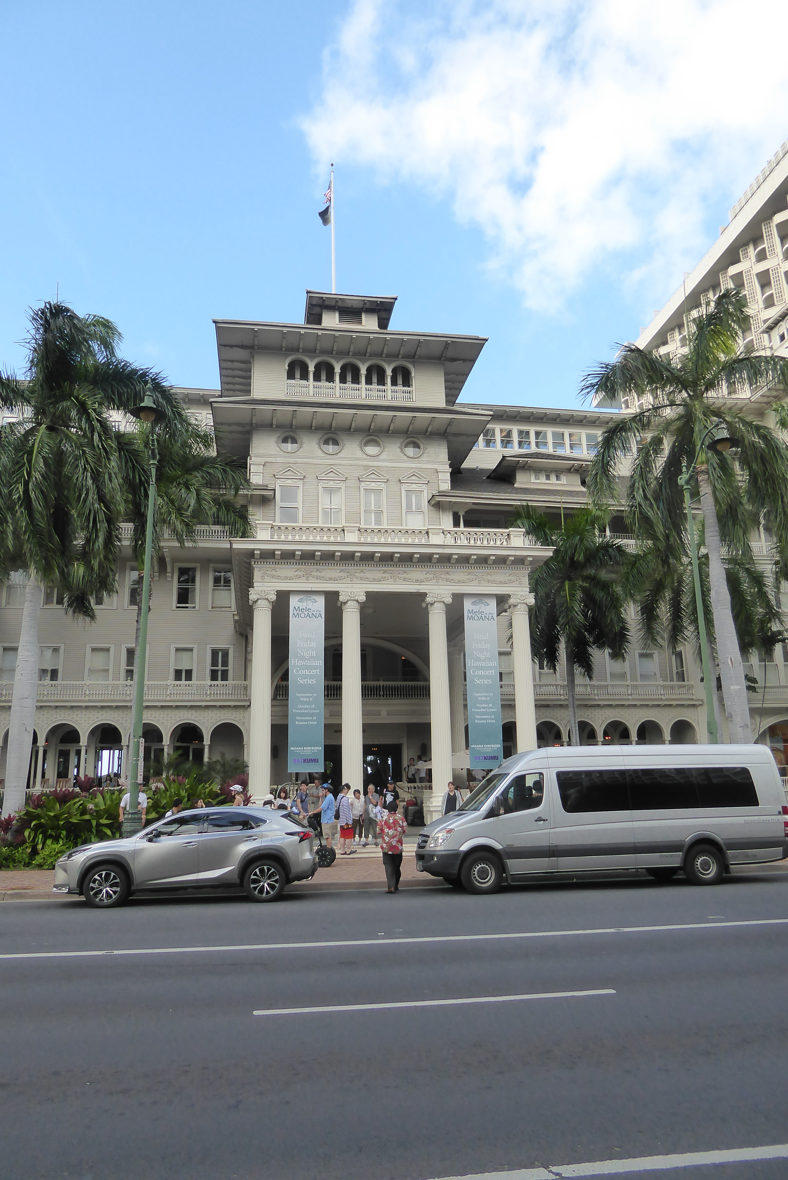 The Moana, which opened in 1901, was a project of Walter Chamberlain Peacock working with Oliver Traphagen as architect. It was not a succes