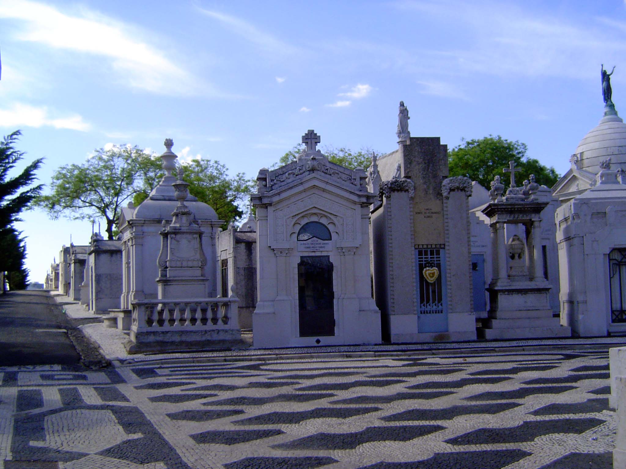 A couple of miles away, there's a commoner's cemetery, crowded as everyone vies for recognition in proportion to their means.