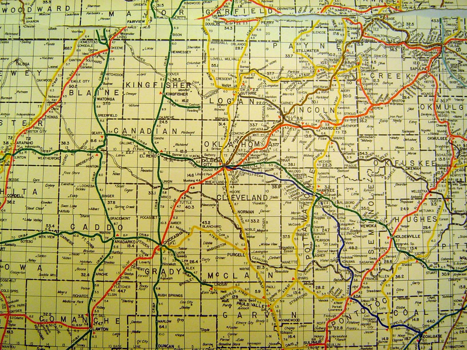 A railroad map from 1930, showing not only the Santa Fe, in yellow, but the Frisco in red, the Rock Island in green, and the Katy in brown.