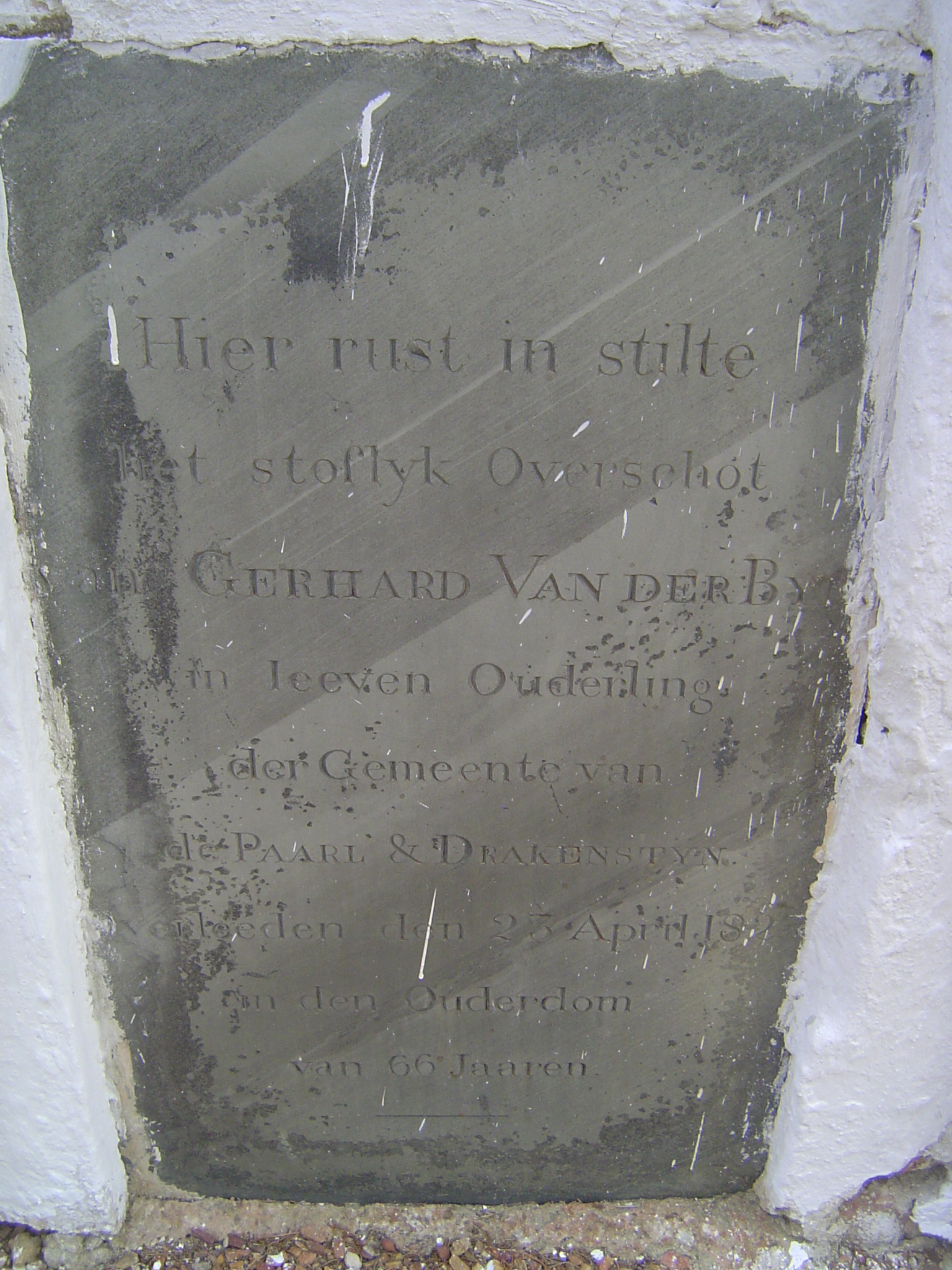 Here quietly rests the remains of Gerhard Vanderby, during his life elder of the community of Paarl and Drakenstyn, \who died on 23 April 18