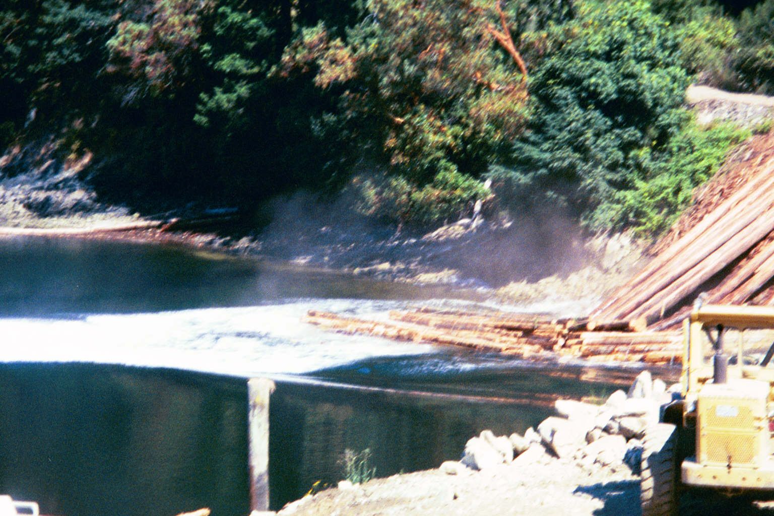 Ka-splash.