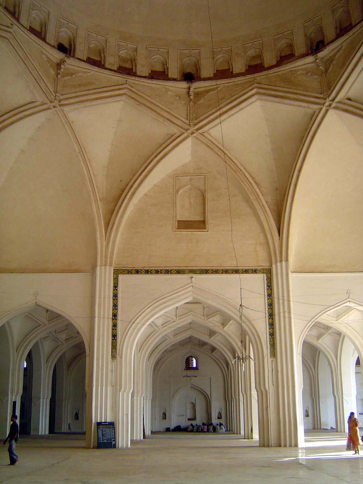 The dome over the prayer hall has had many admirers. James Fergusson II, 271 wrote of the architect: "If he had had the courage to pierce th