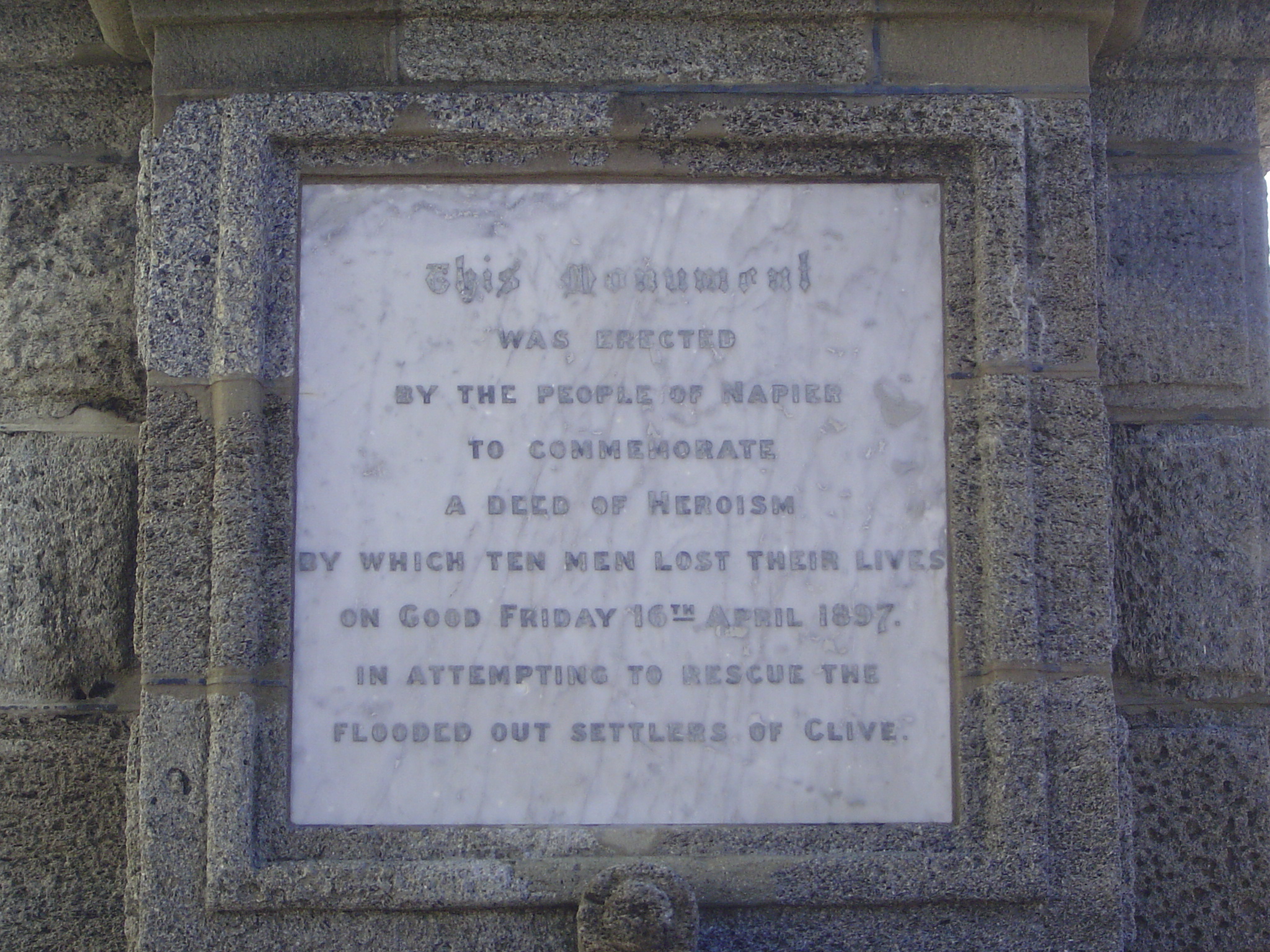 Clive, about five miles to the south, is a tiny place named after another imperial giant, though most people in Napier are unlikely to make