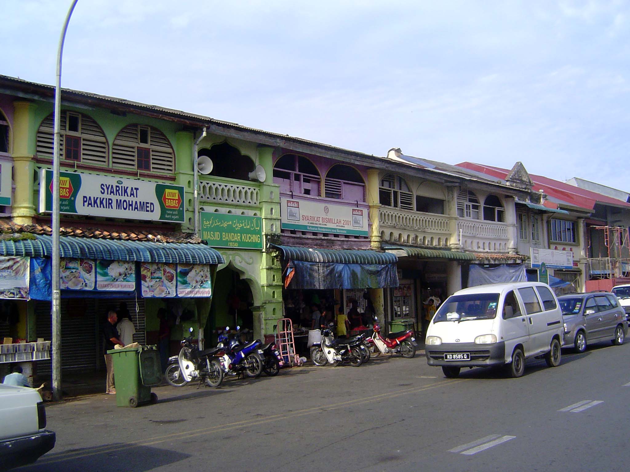 There's an Indian mosque, too, the Masjid Bandar Kuching, entered through the green doorway.