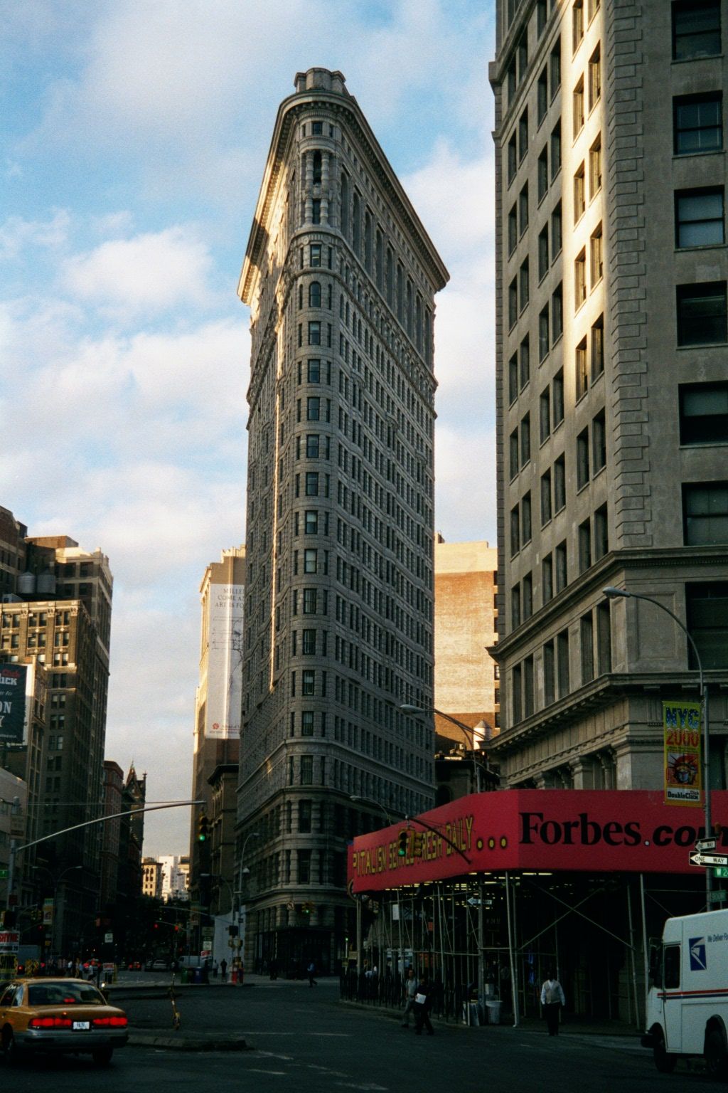 From a different angle, the Flatiron Building suggests the prow of a ship—an image that must have been considerably more powerful when peopl