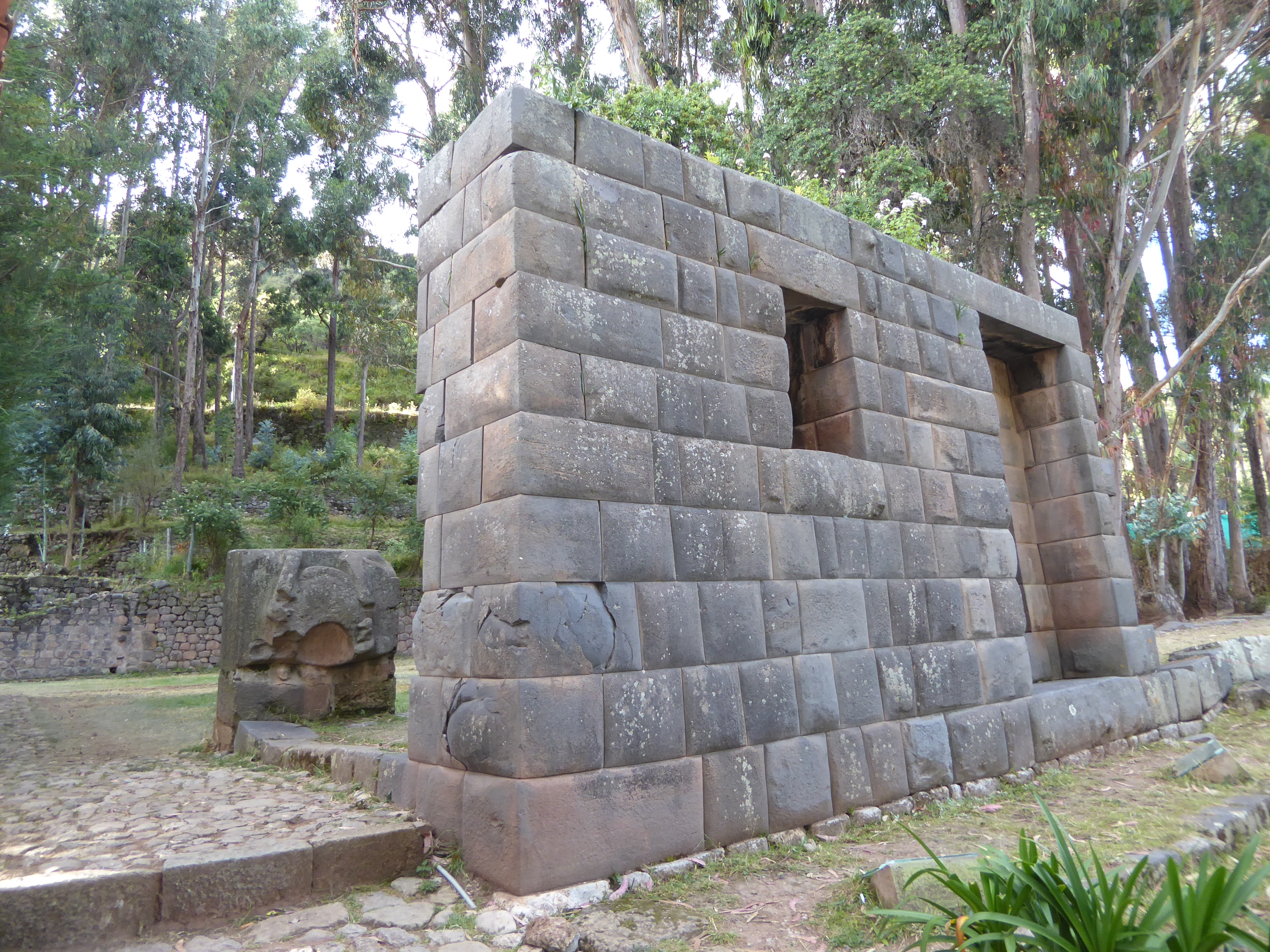 Behind the wall there's this coursed relic of the palace of Paullu Inca, a puppet Inca installed by the Spanish. The building once contained
