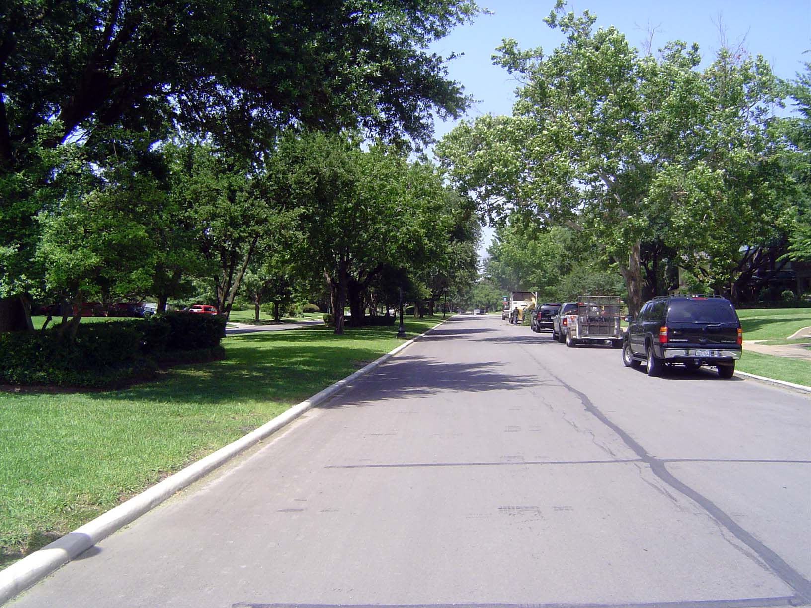 The earliest Dallas suburb for the wealthy was probably Munger Park, built on the east side of town by Robert Munger, a cotton-gin manufactu