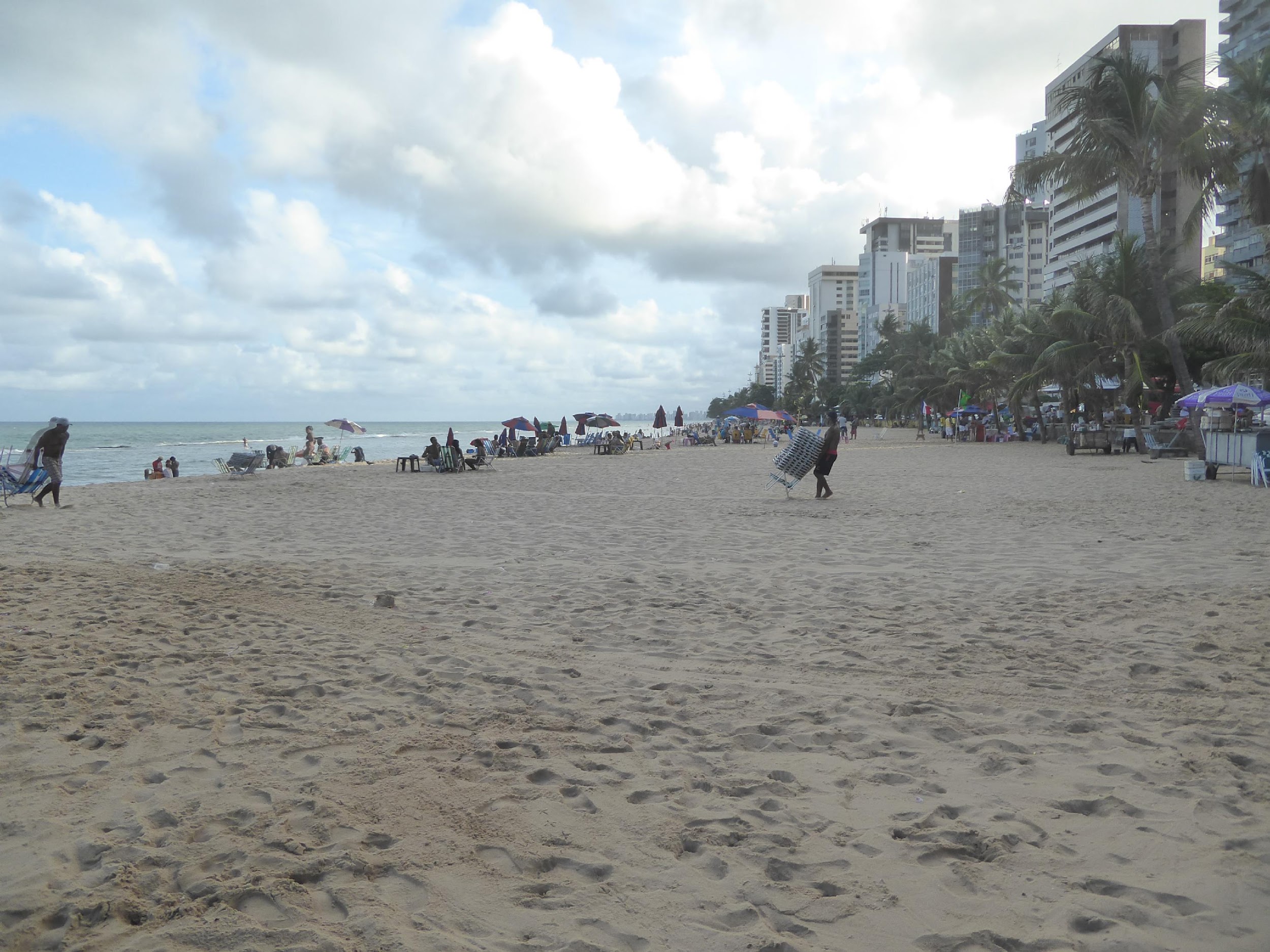 Think there's a premium for apartments facing the sea?