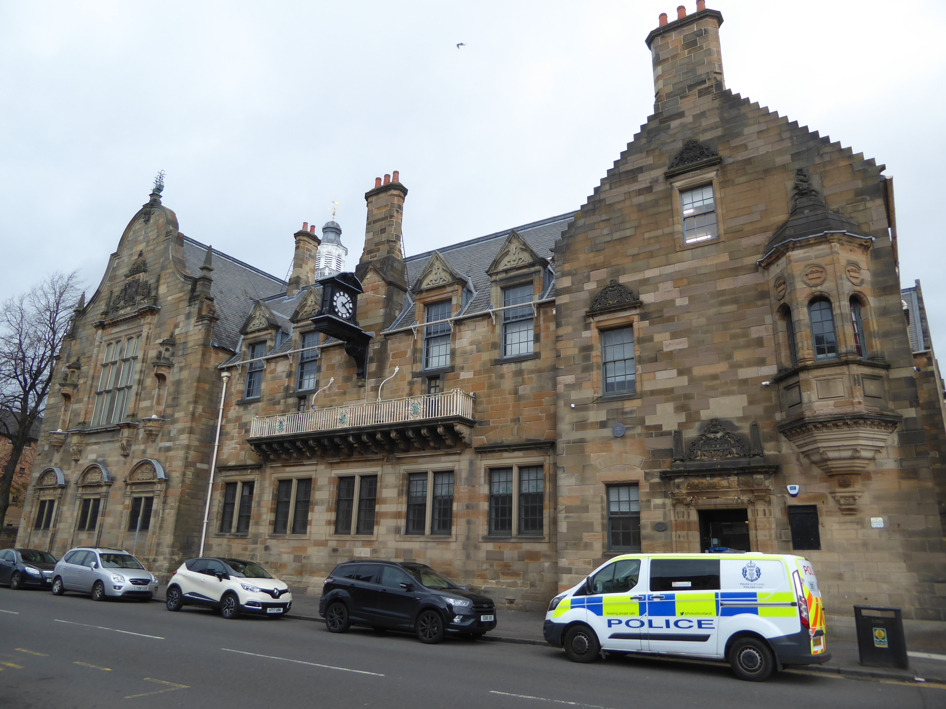 Where did the shipyard profits go? Partly to this, the Pearce Institute for working men and women. Completed in 1906, Williamson writes that