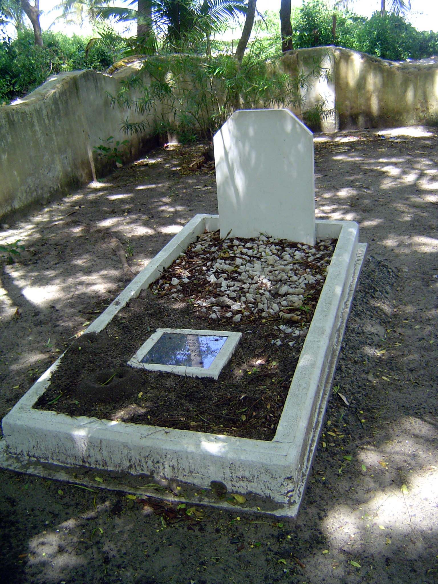 There's one very unusual grave.