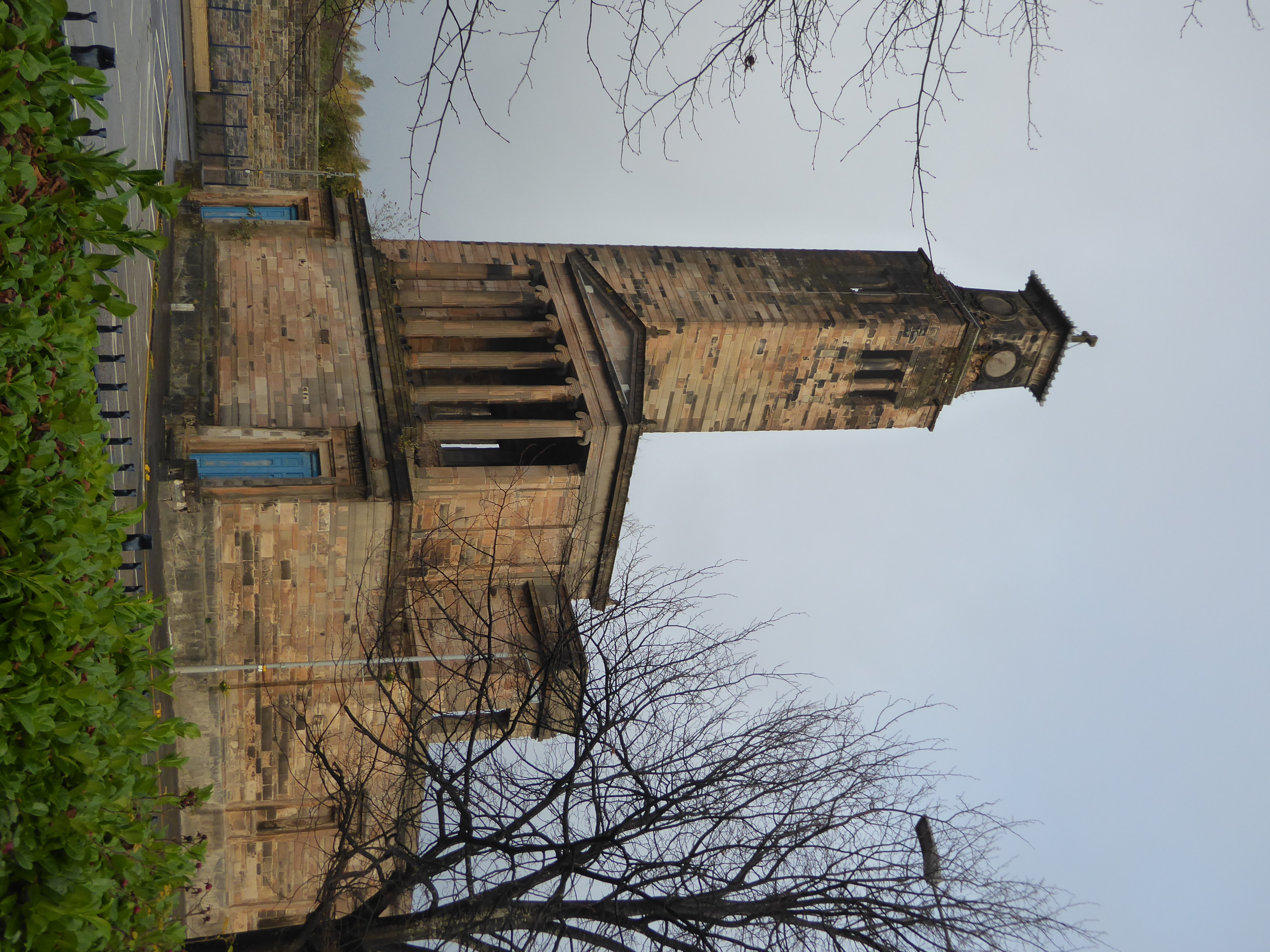 Across the river from the Green, and about half a mile further south, we've come to the ruin of Alexander "Greek" Thomson's Caledonia Road C