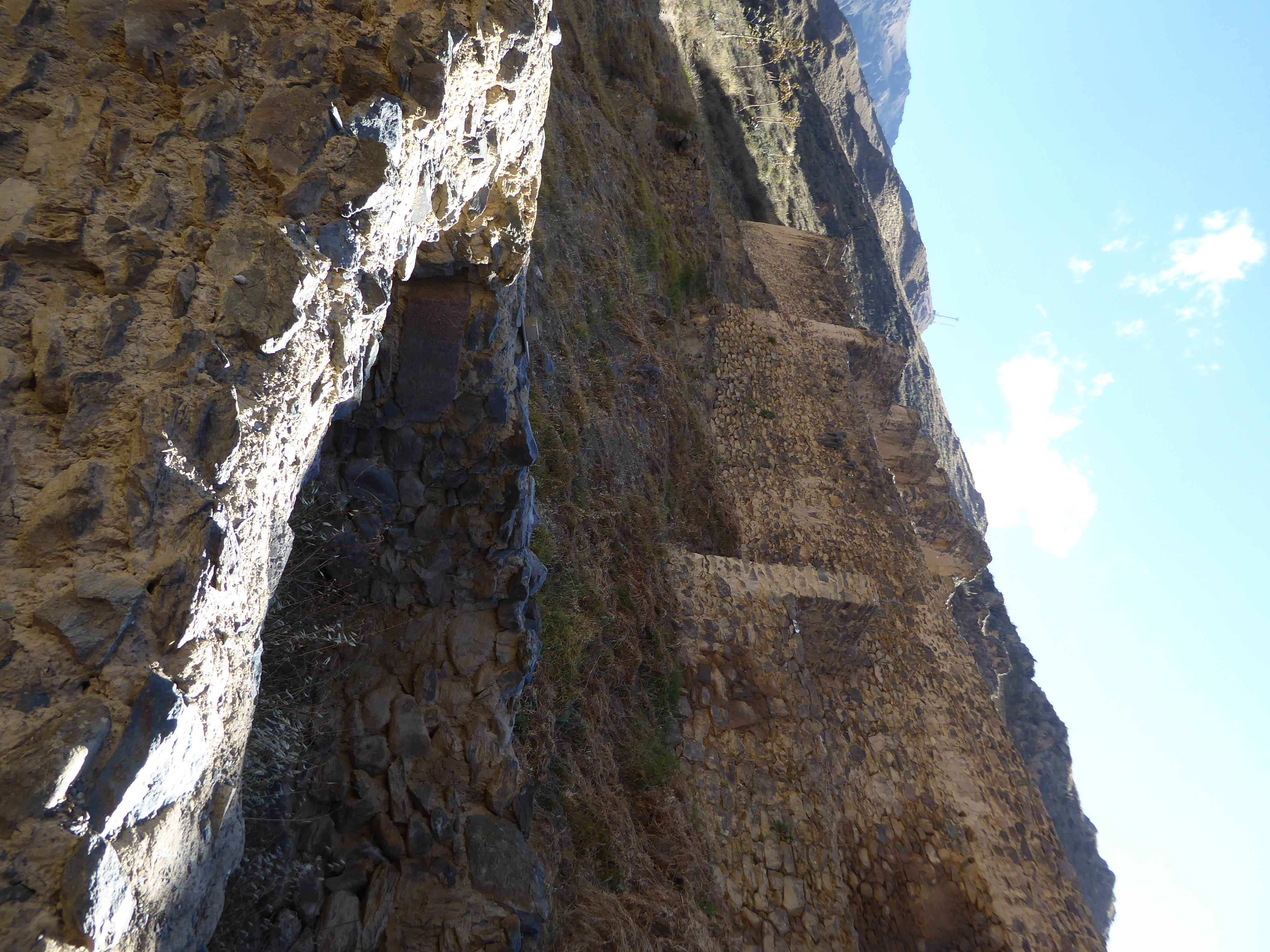 A couple of pictures back I suggested that the defensive wall was "unimpressive." Maybe I should rephrase that to "crude in comparison with