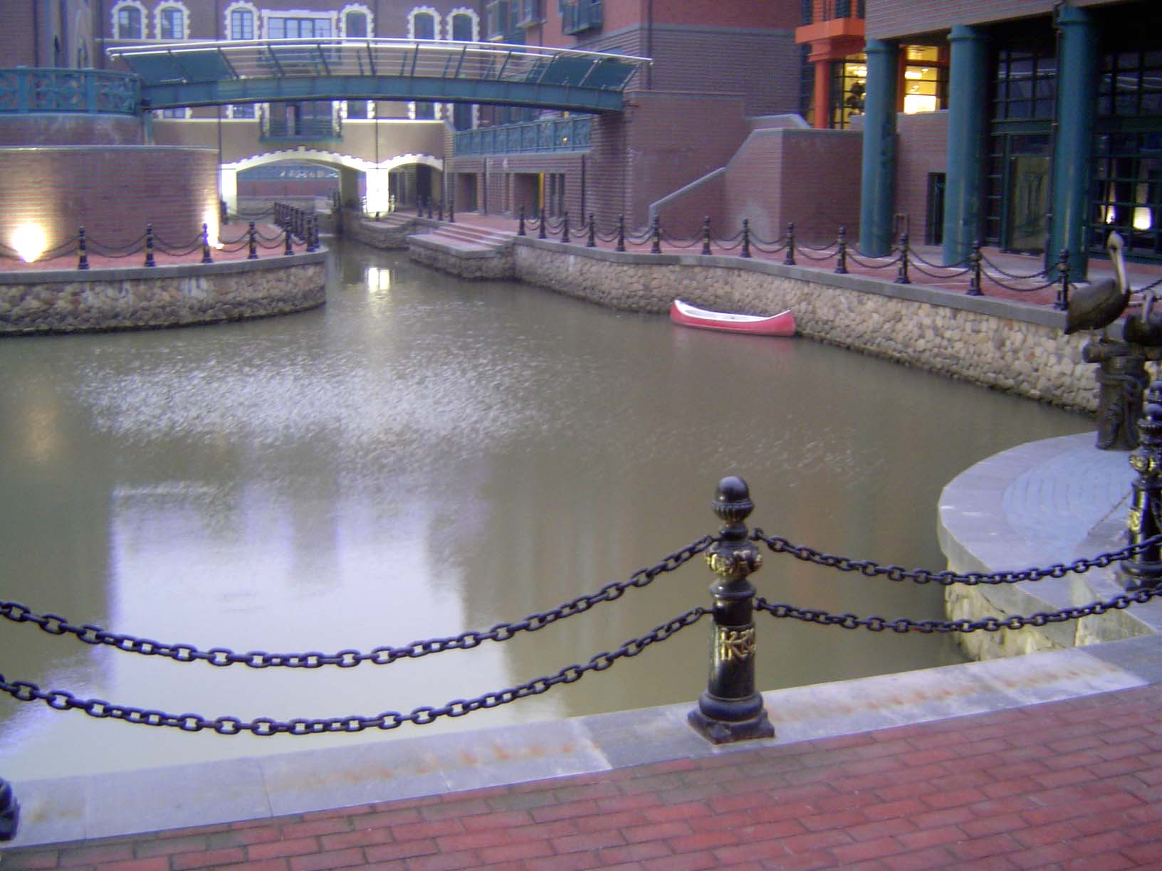 No, no, this isn't Manchester. We're still in Thames Town, specifically the restaurant quarter called Dockside. Good enough as an imitation