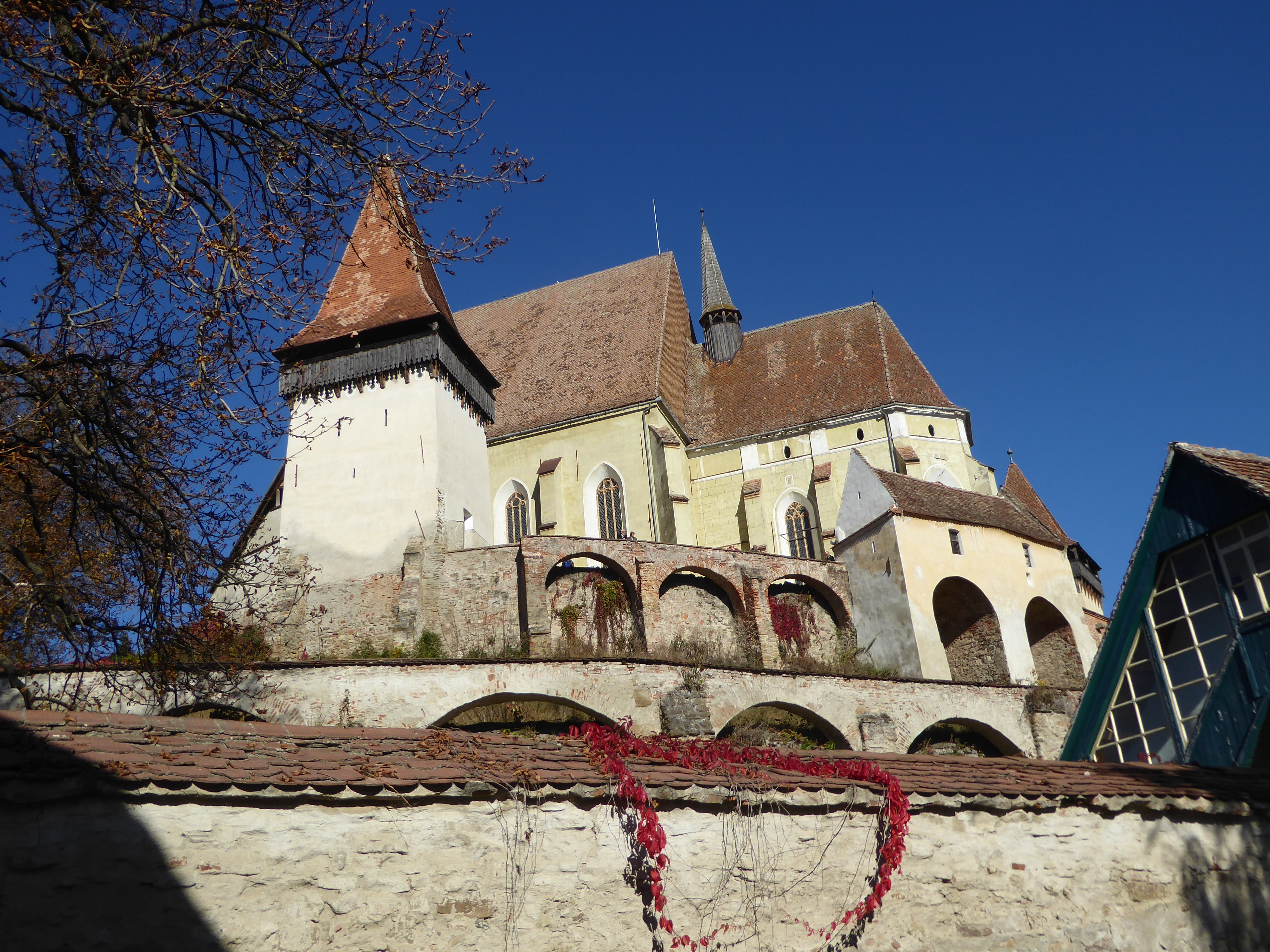 If it seems big for its britches, that's because it was a bishop's seat from 1572 to 1867, when the bishop moved to Sibiu.