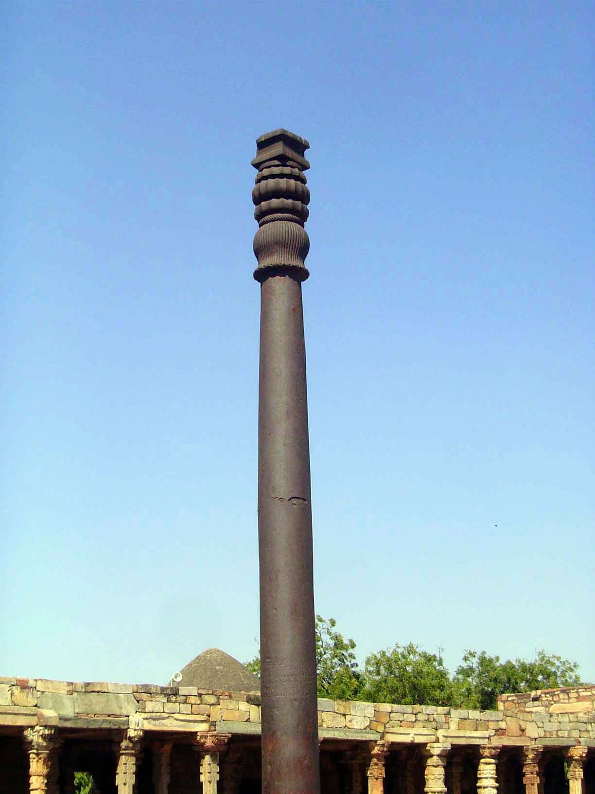 A solid iron shaft 24 feet tall. A Sanskrit inscription suggests that this remarkably rust-proof mass originally stood in front of a Vishnu