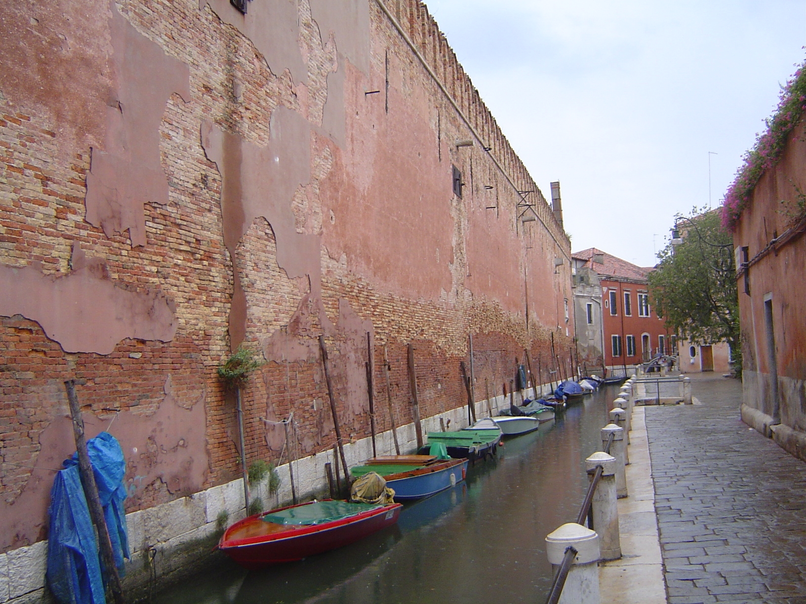 At the height of its power, when Venice was Europe's entrepot for spices, silk, and jewels from the East, the city's economy rested on techn