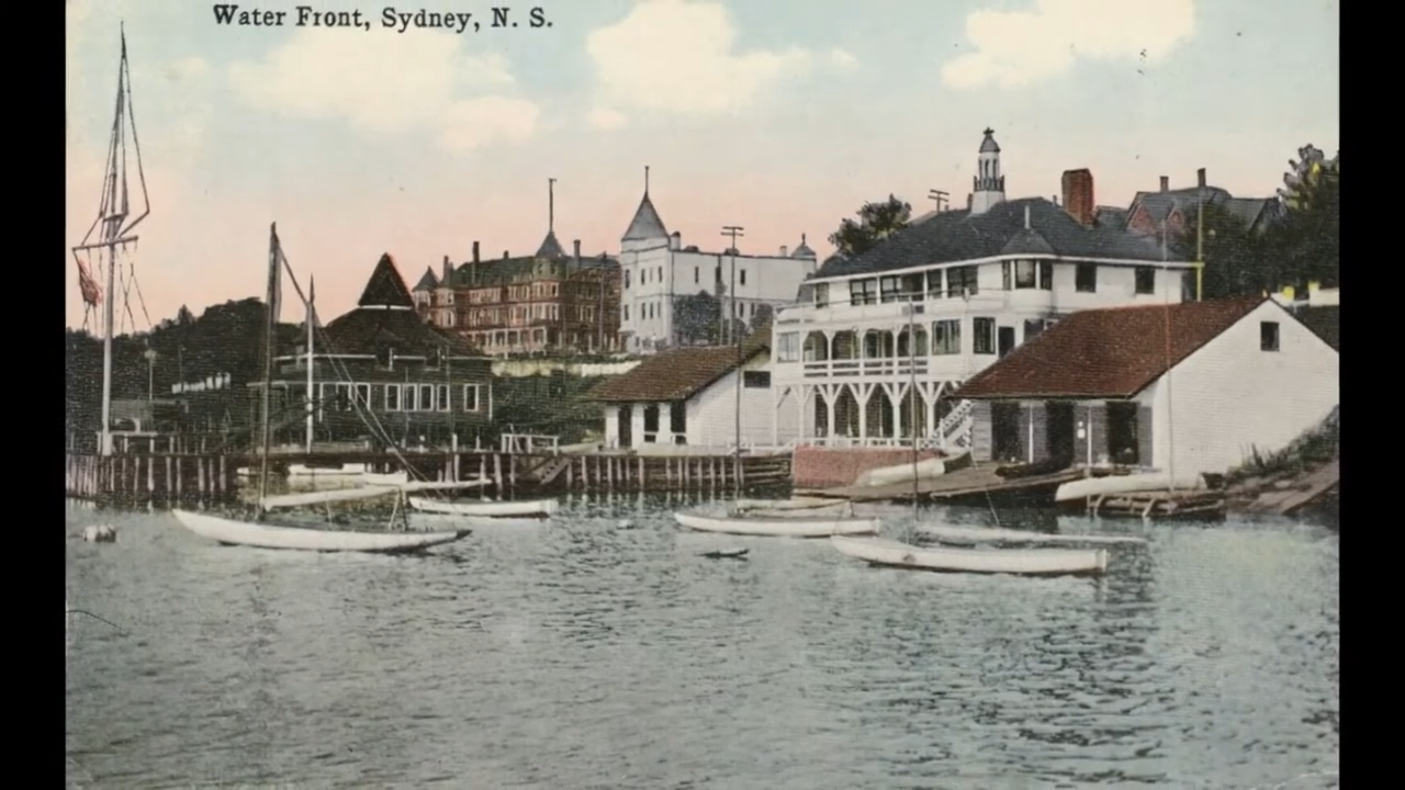 "Damn, we've lost our water view."  The hotel burned down in 1919, so at least complaints like that one stopped.