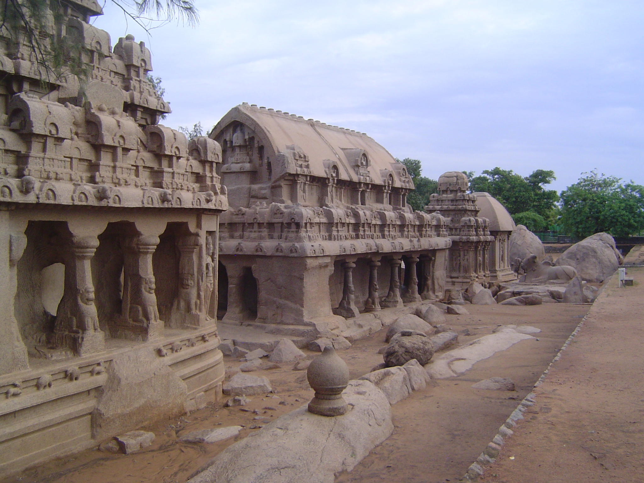 A relocated finial. The Bhima Temple crack of which Fergusson spoke is not to be seen; he wrote that from the interior of the temple you cou