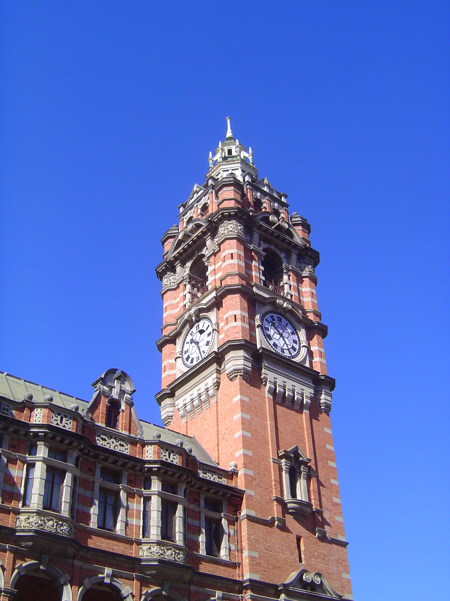The tower is grand, especially because it's located at the intersection of the town's main streets. Inside, there's a hall seating 2,000 and