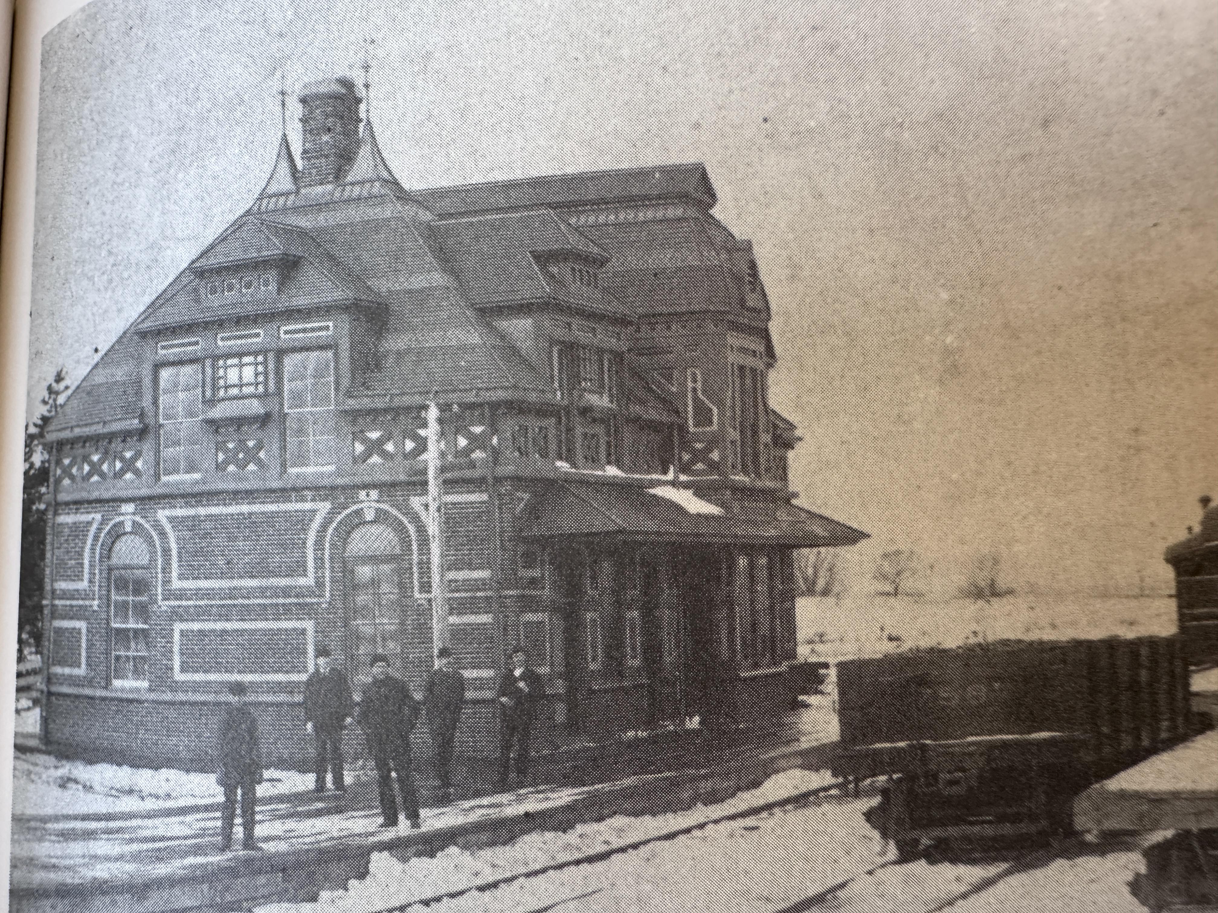 Here's the North Sydney railroad station in 1892.  It suggests a substantial town.