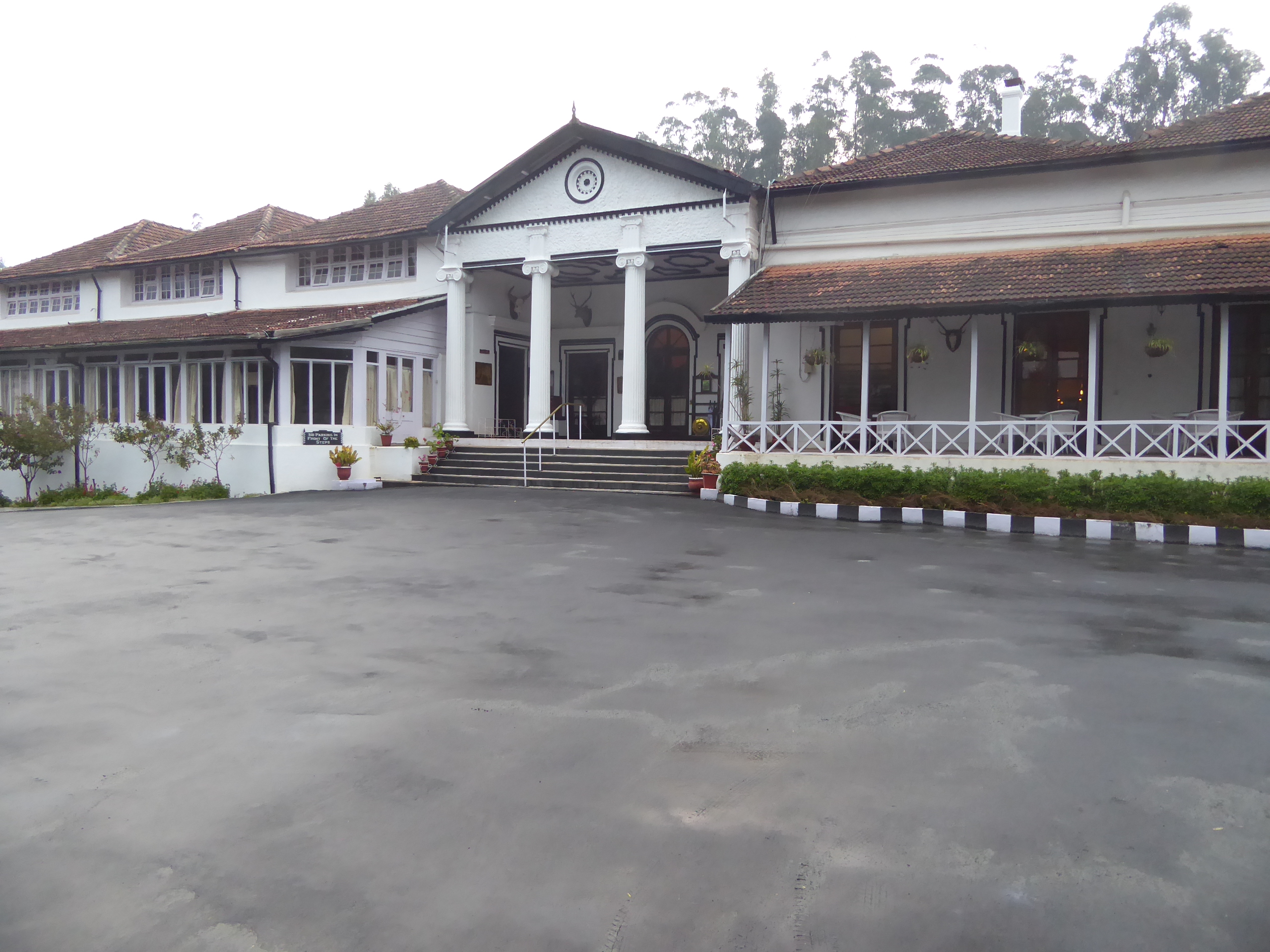 The club was organized in 1841 and promptly purchased this building, built as a hotel in the previous decade by William Rumbold, a Hyderabad