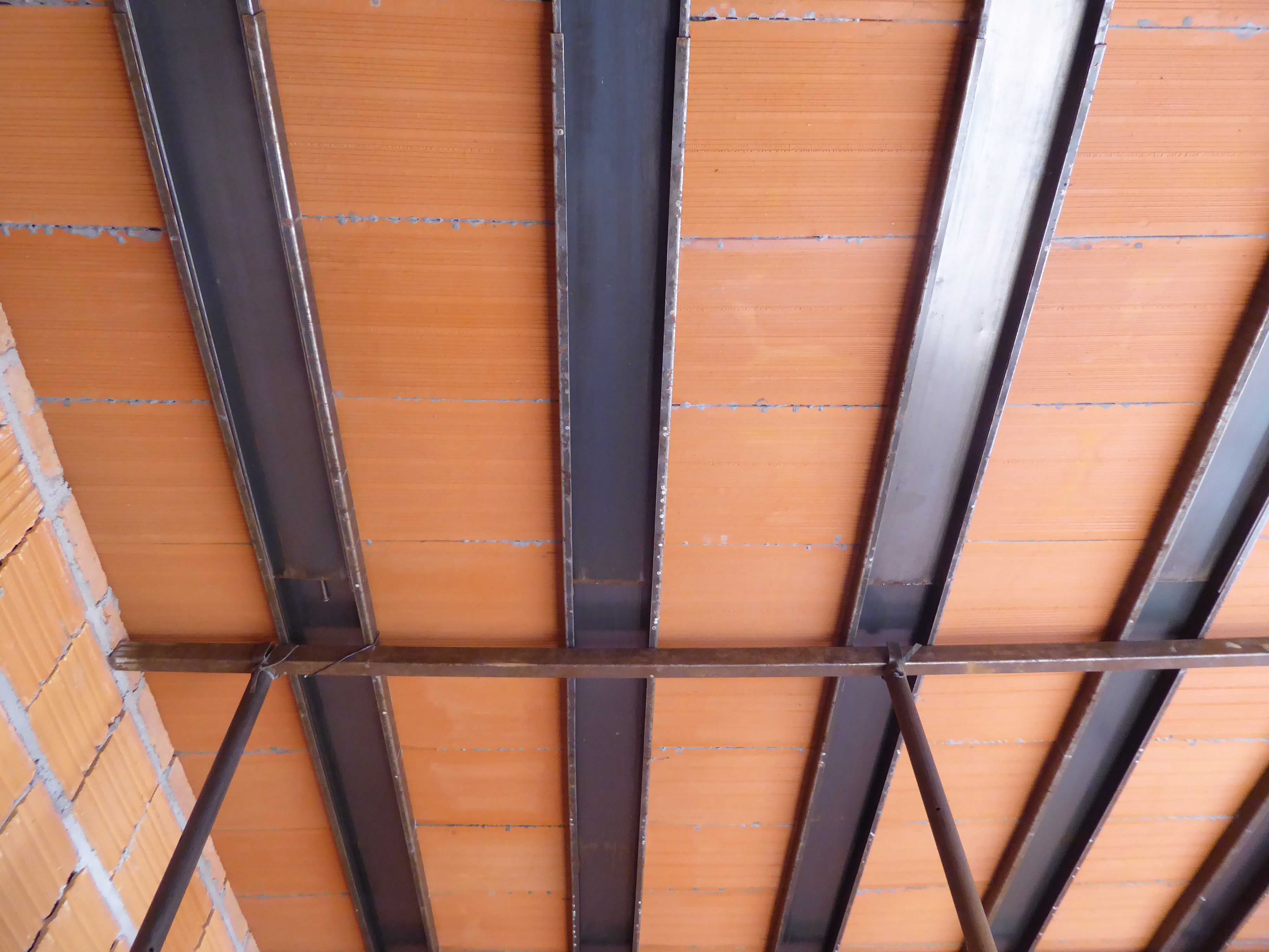 Steel joists with temporary supports.