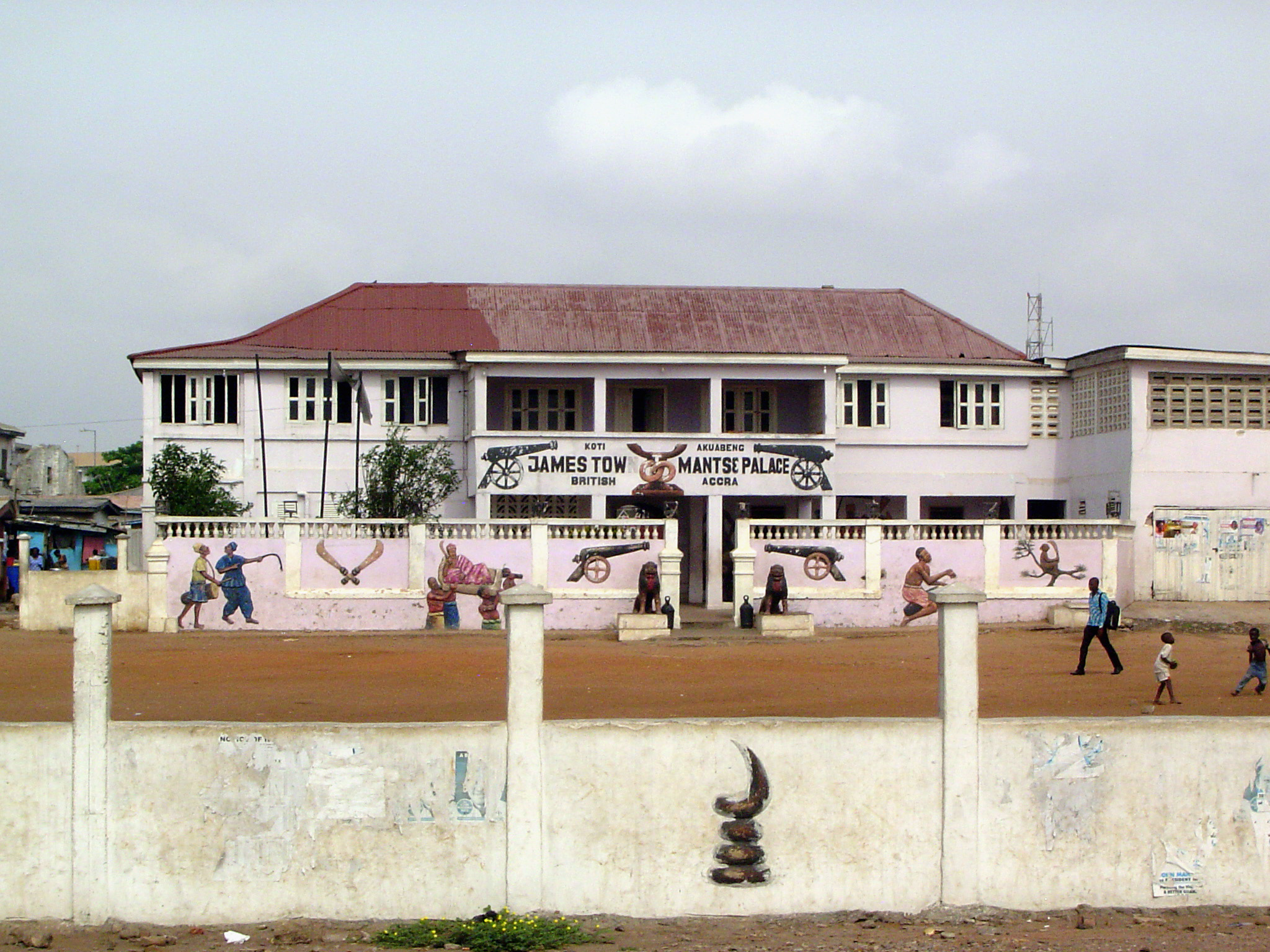 This is the palace of the paramount chief of the Ga, the dominant ethnicity. And you thought Ghana was a western-style democracy, pure and s
