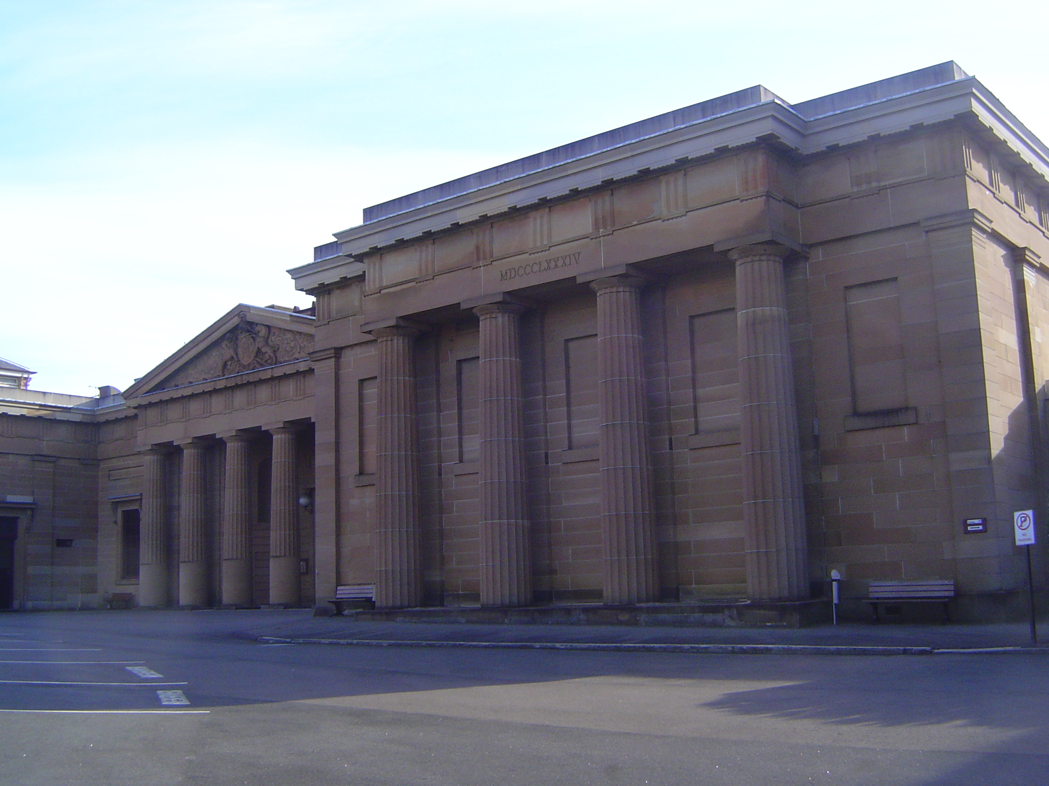 Definitely not doggy anything, this is the Darlinghurst Courthouse, opened in 1844 and designed by Mortimer Lewis, the busy colonial archite