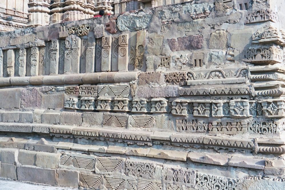 The Mahadeva plinth has unfortunately been none-too-carefully restored and lacks its sculptural bands.