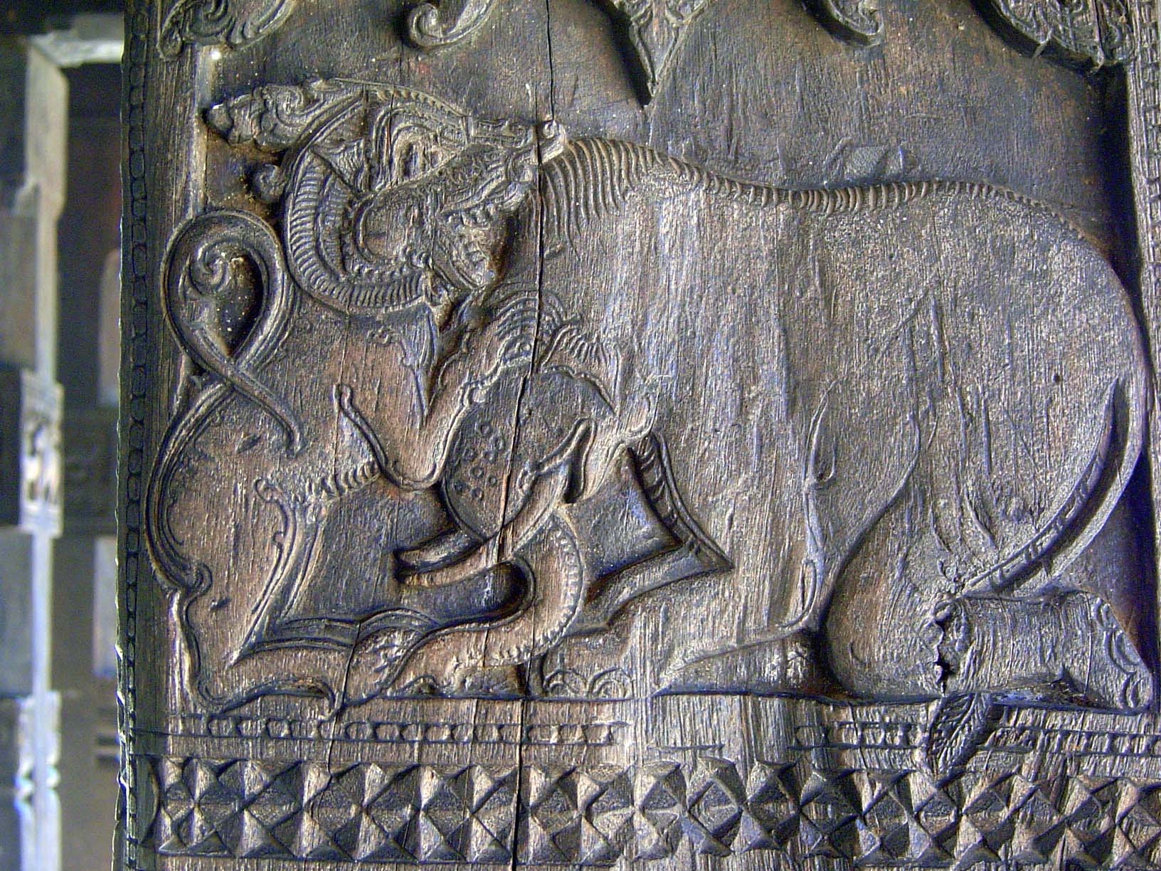 Animals fighting.