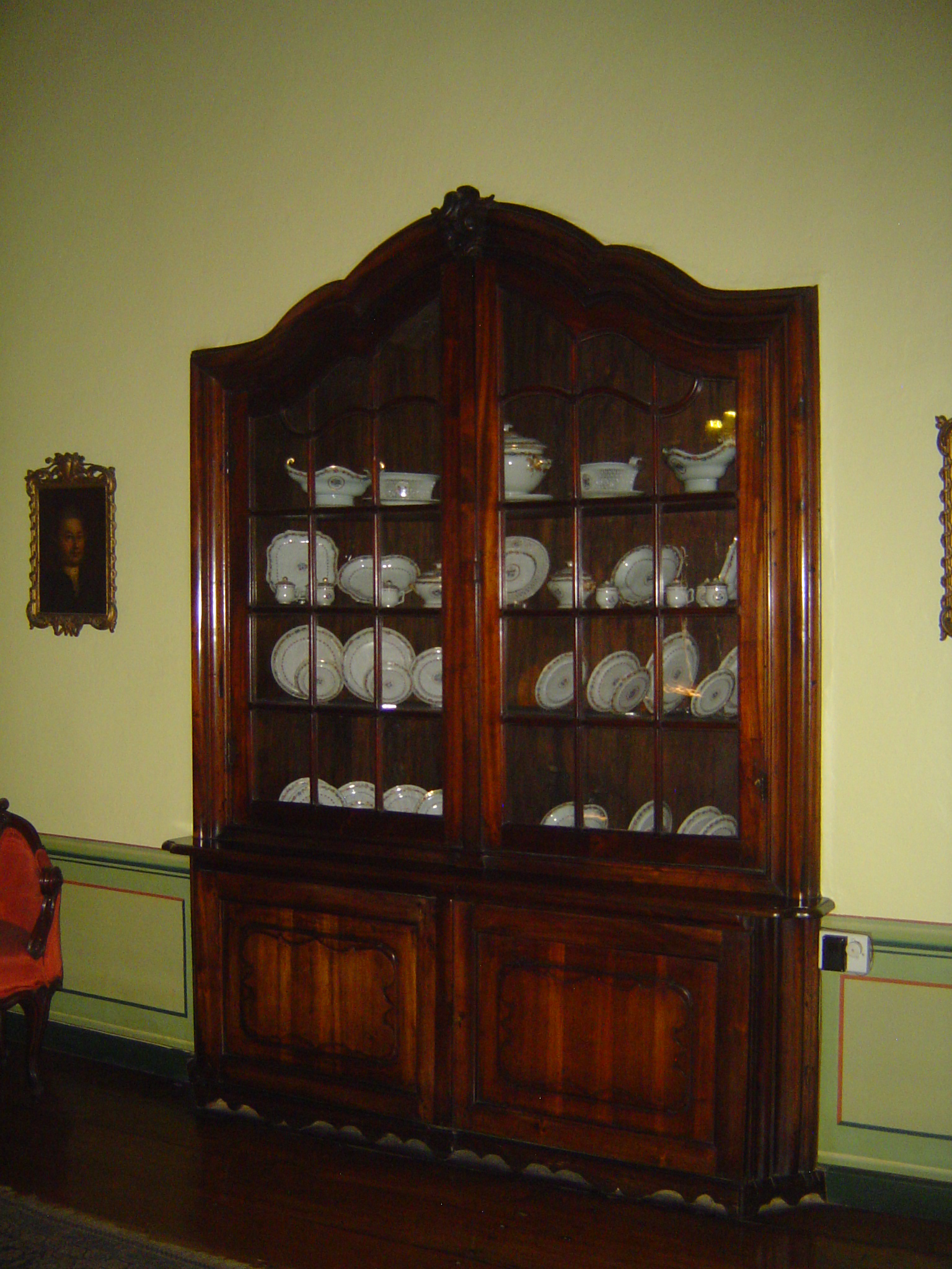 A built-in cupboard.