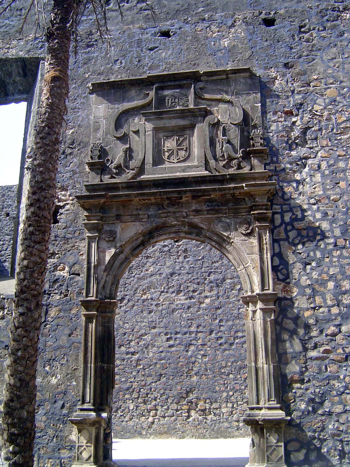 The Cross of Fleury, emblem of the Dominican order.