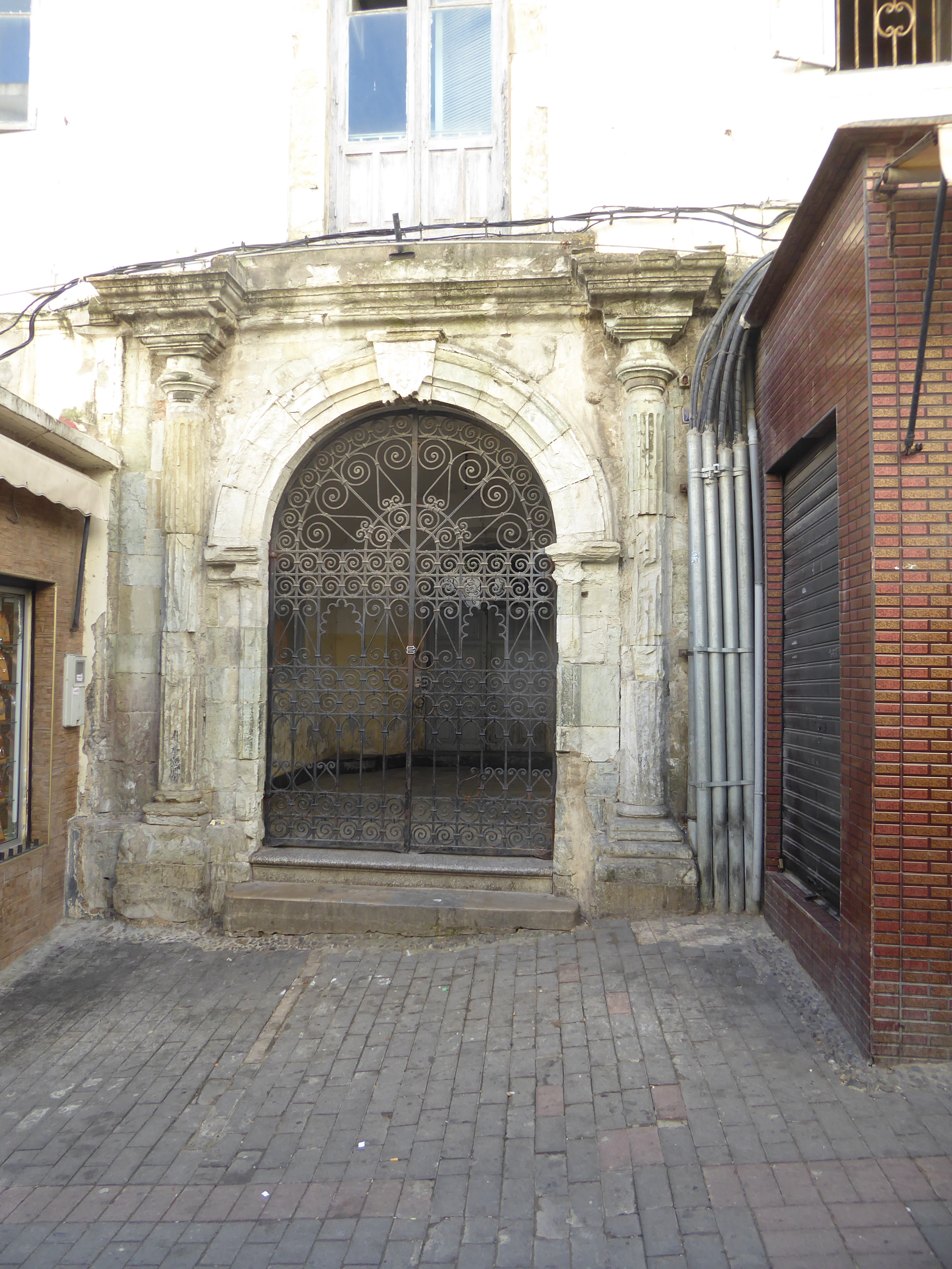 So is this, the Dar Niaba, next door. In the 19th century this was the French consulate, and pictures show that inside there's a gracefully