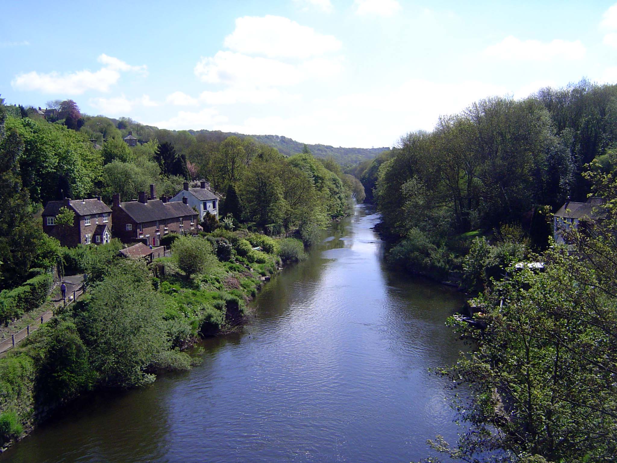 A quiet spot on the Severn, here flowing east from Shrewsbury but soon curving south toward Worcester, Gloucester, and the Bristol Channel.