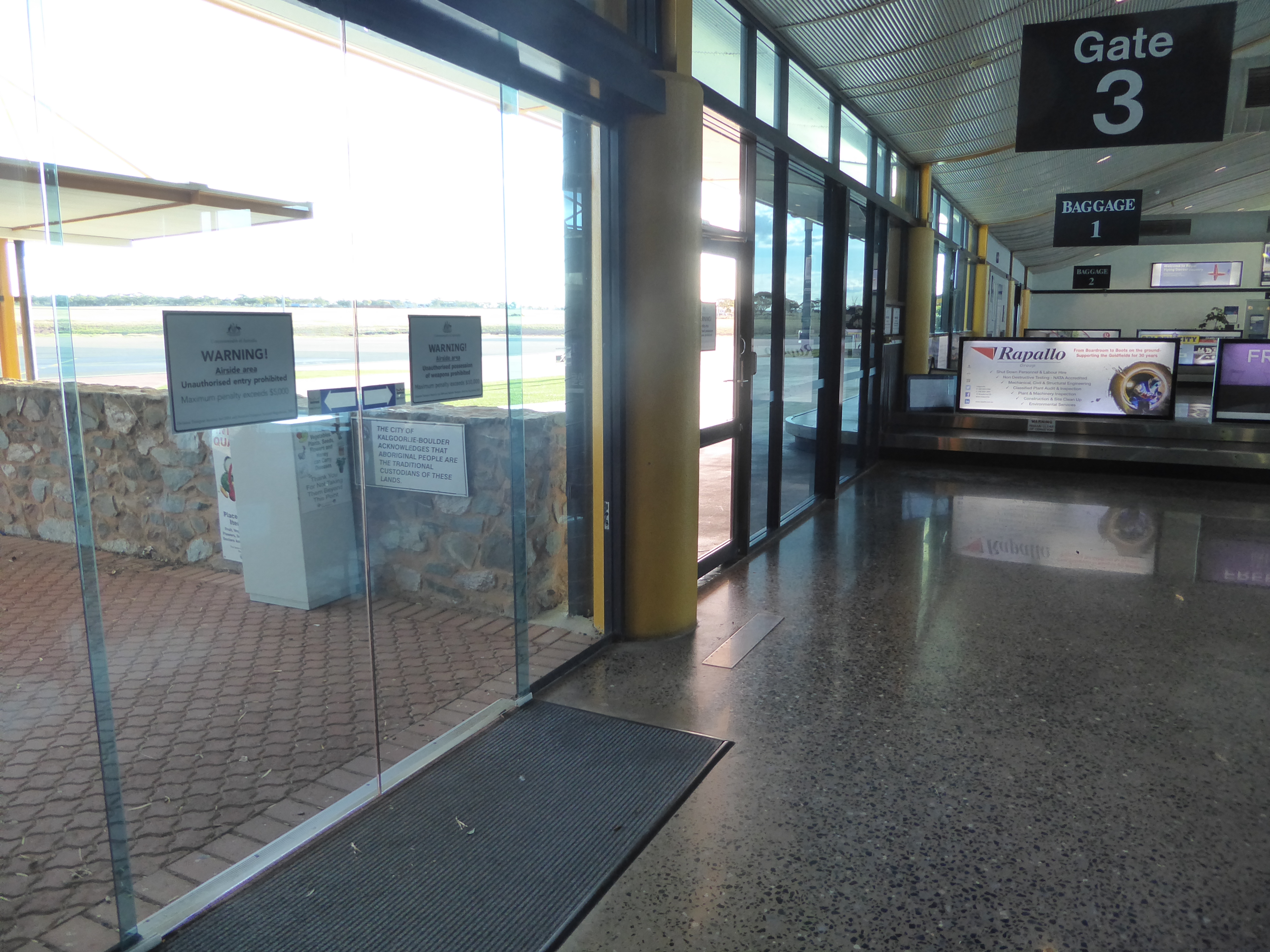 Nothing noteworthy about the Kalgoorlie departure lounge? Your eyes aren't sharp enough. OK: we'll blame the cameraman. But see that sign on