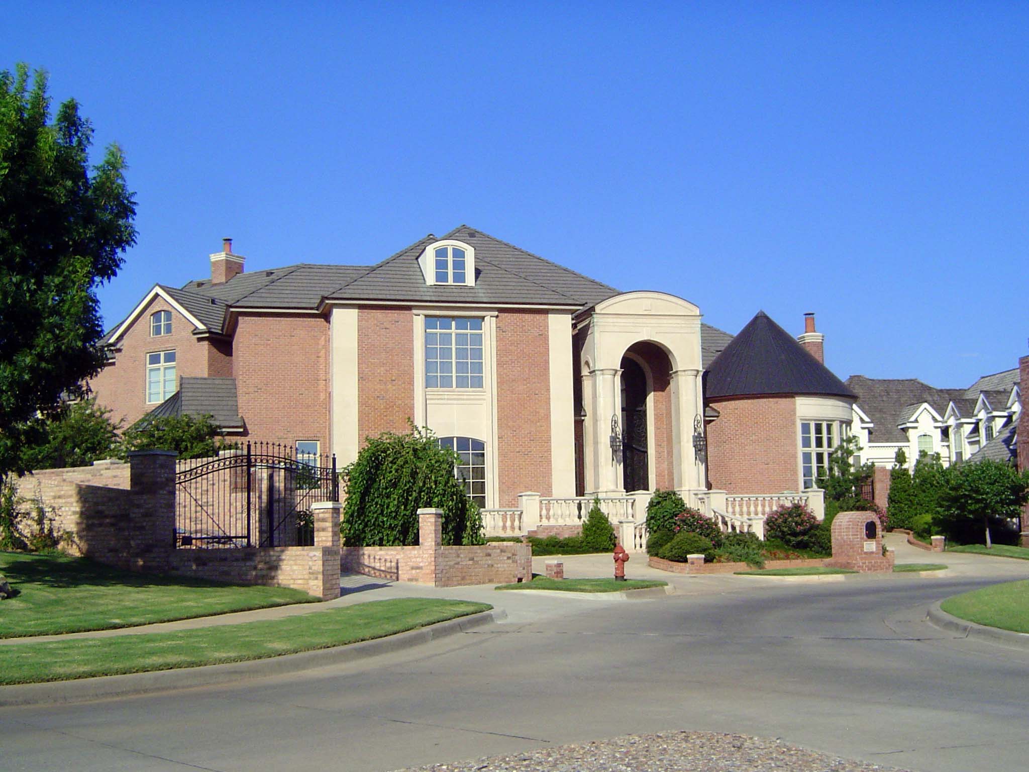 Houses in the neighborhood wage status combat.