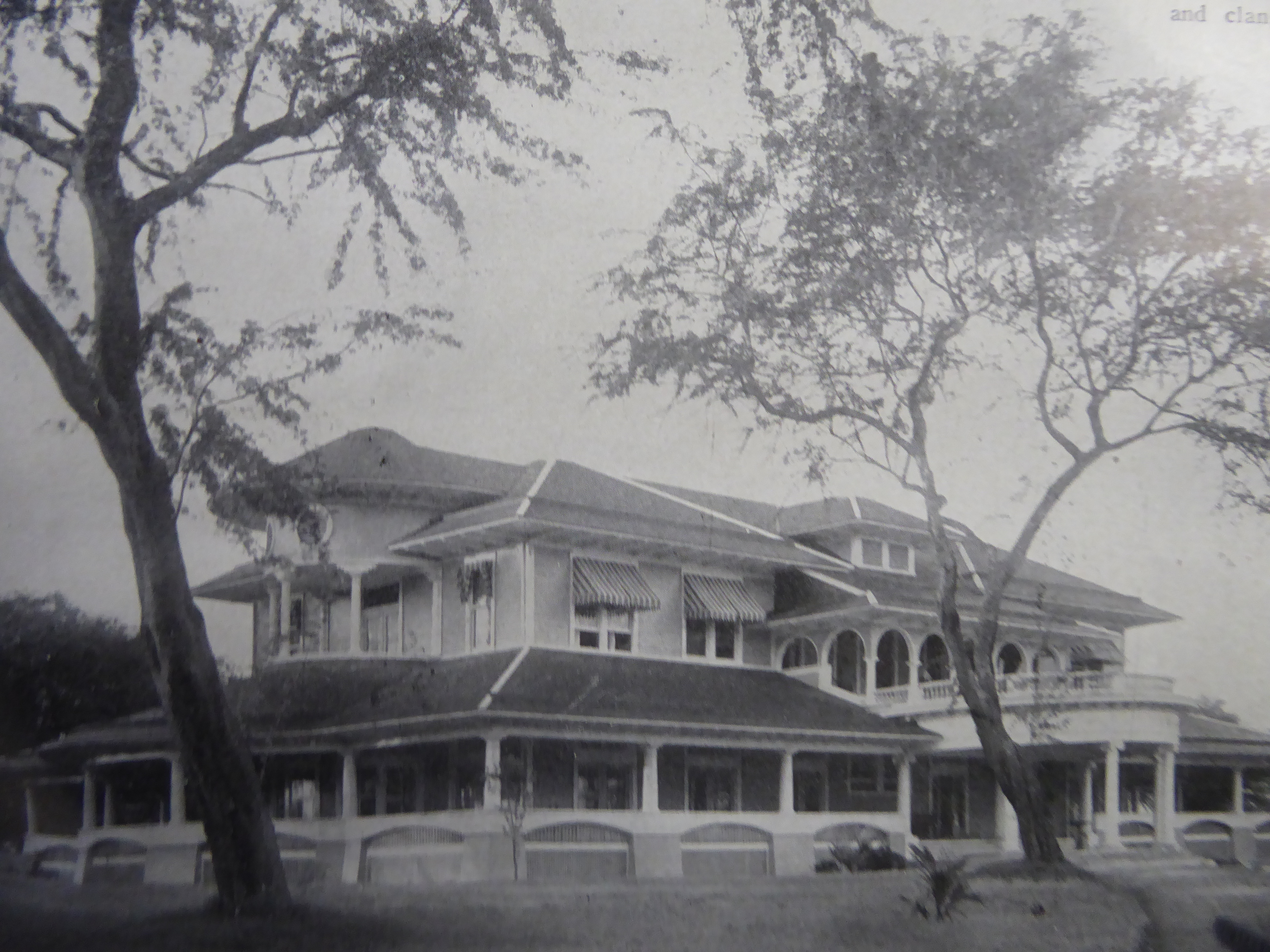 Here's the hotel, as shown on p. 471 of Our Islands and Their People as Seen with Camera and Pencil, a massive and triumphalist account from