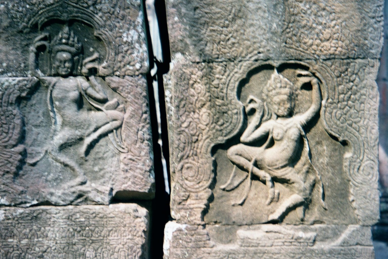 Apsaras dance the house down.