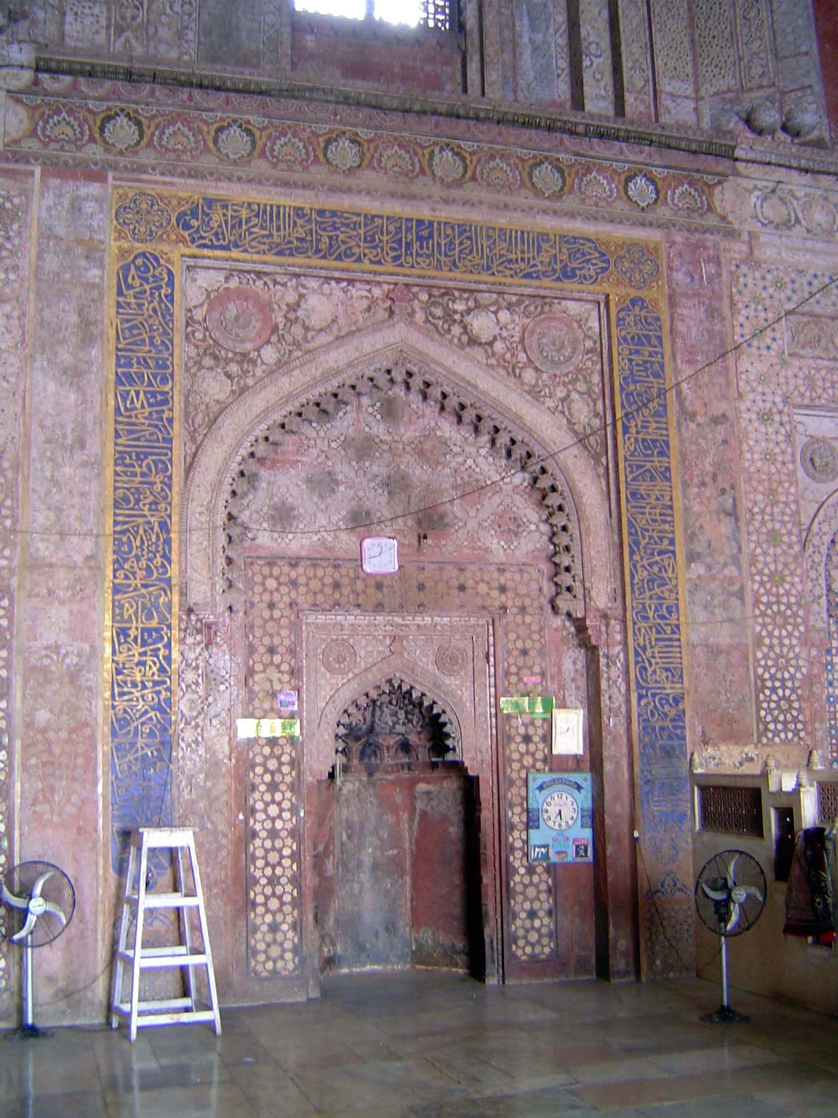 The qibla up close, including the usual modern excrescences.