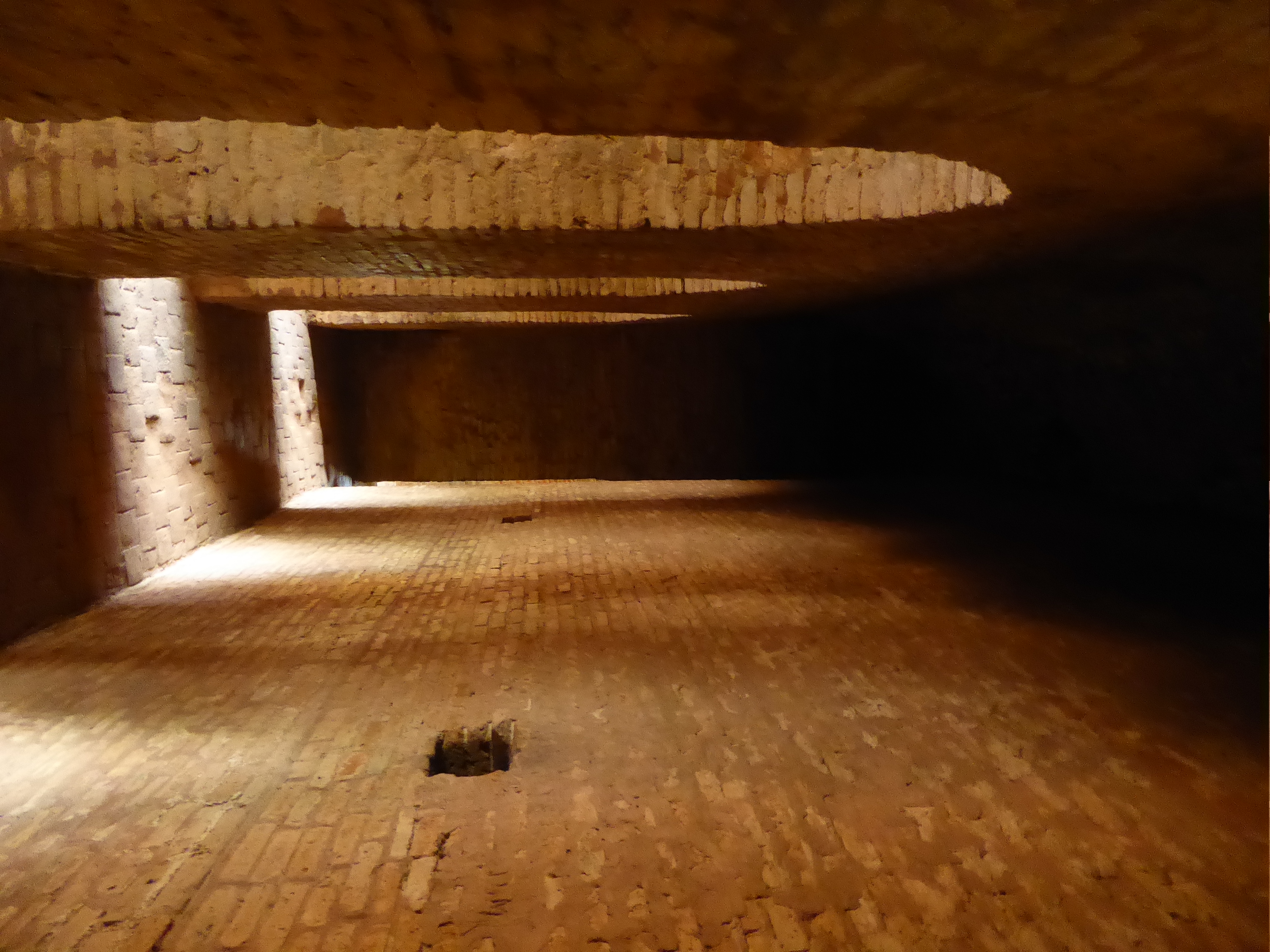 Here's the inner ring and the wall of the central shrine.