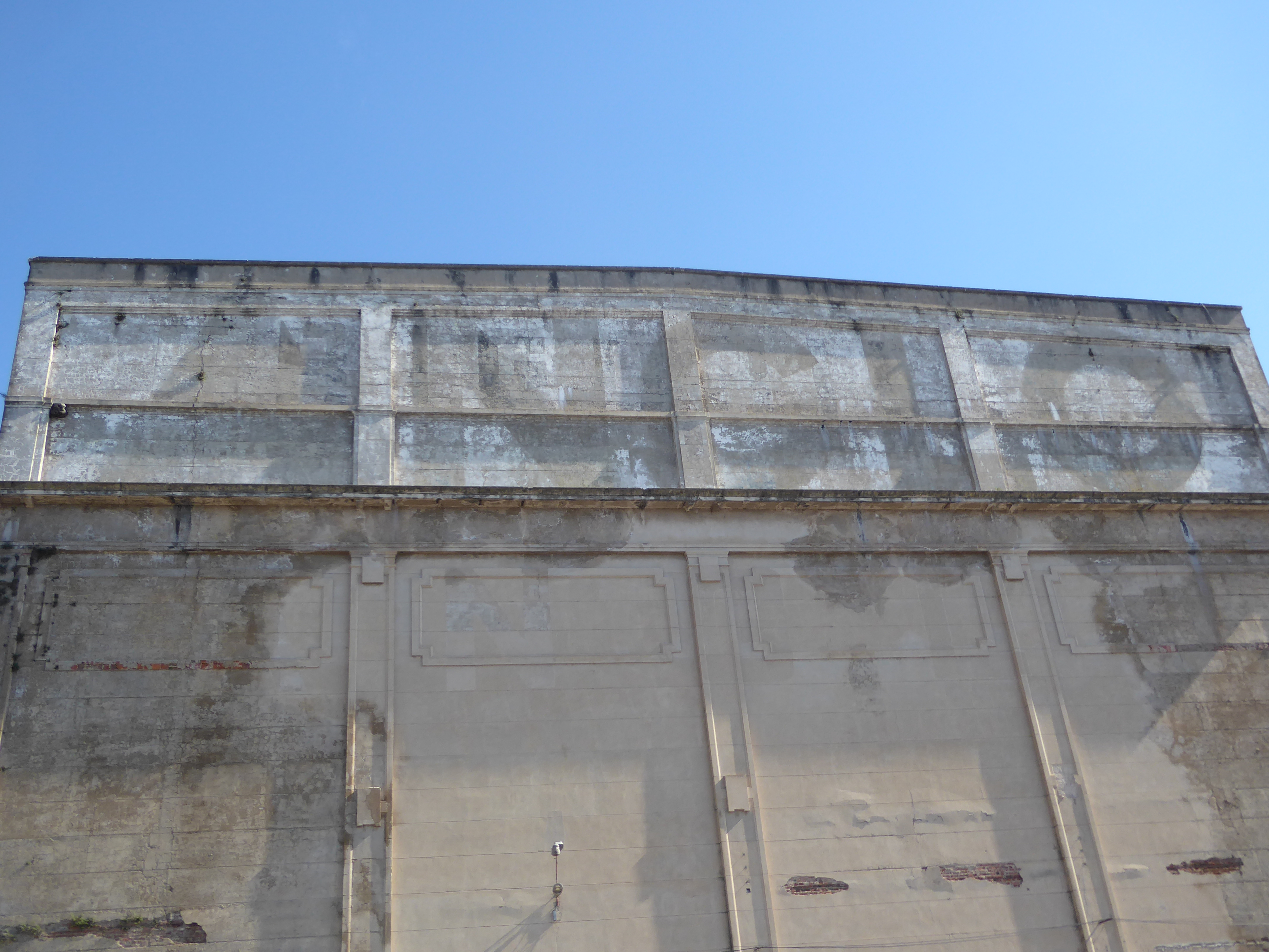 Here's the end wall of the refrigerator building or frigorifico. You can make out the name Anglo. If you scrutinize the space below, you can