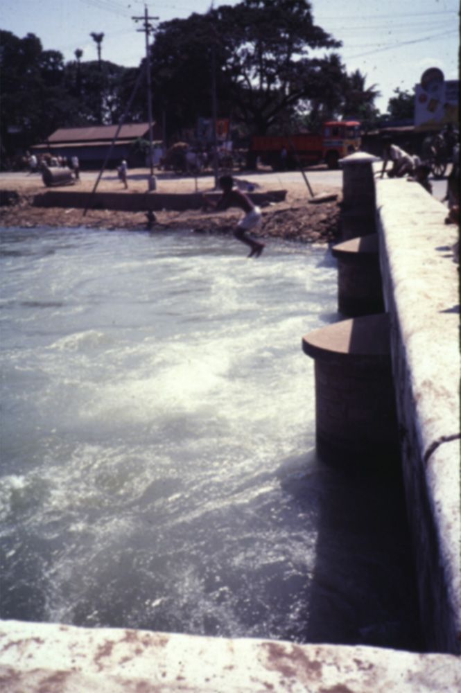 Cotton went on to develop similar structures for the great deltas of the Godavary and Krishna rivers, farther north on the east coast of Ind
