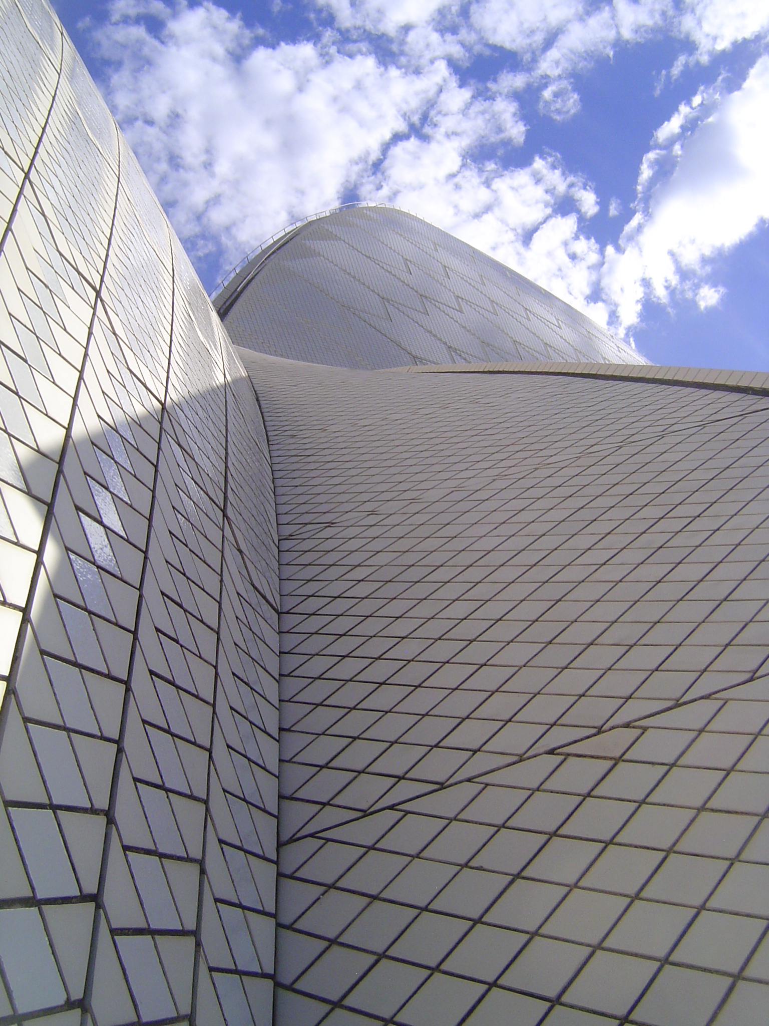 The tiles were made on site and mounted on concrete segments pieced together to form each shell.