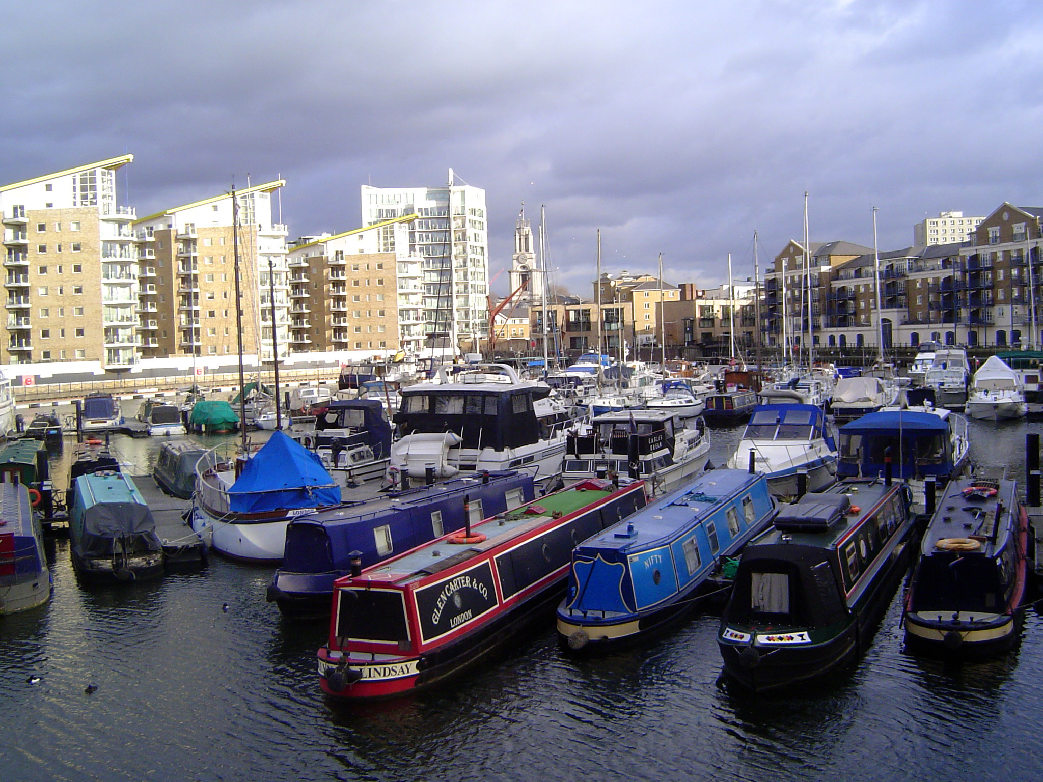 Limehouse leads into the Regent's Canal, which runs west to Paddington and the Grand Junction Canal, which extends north about 130 miles to