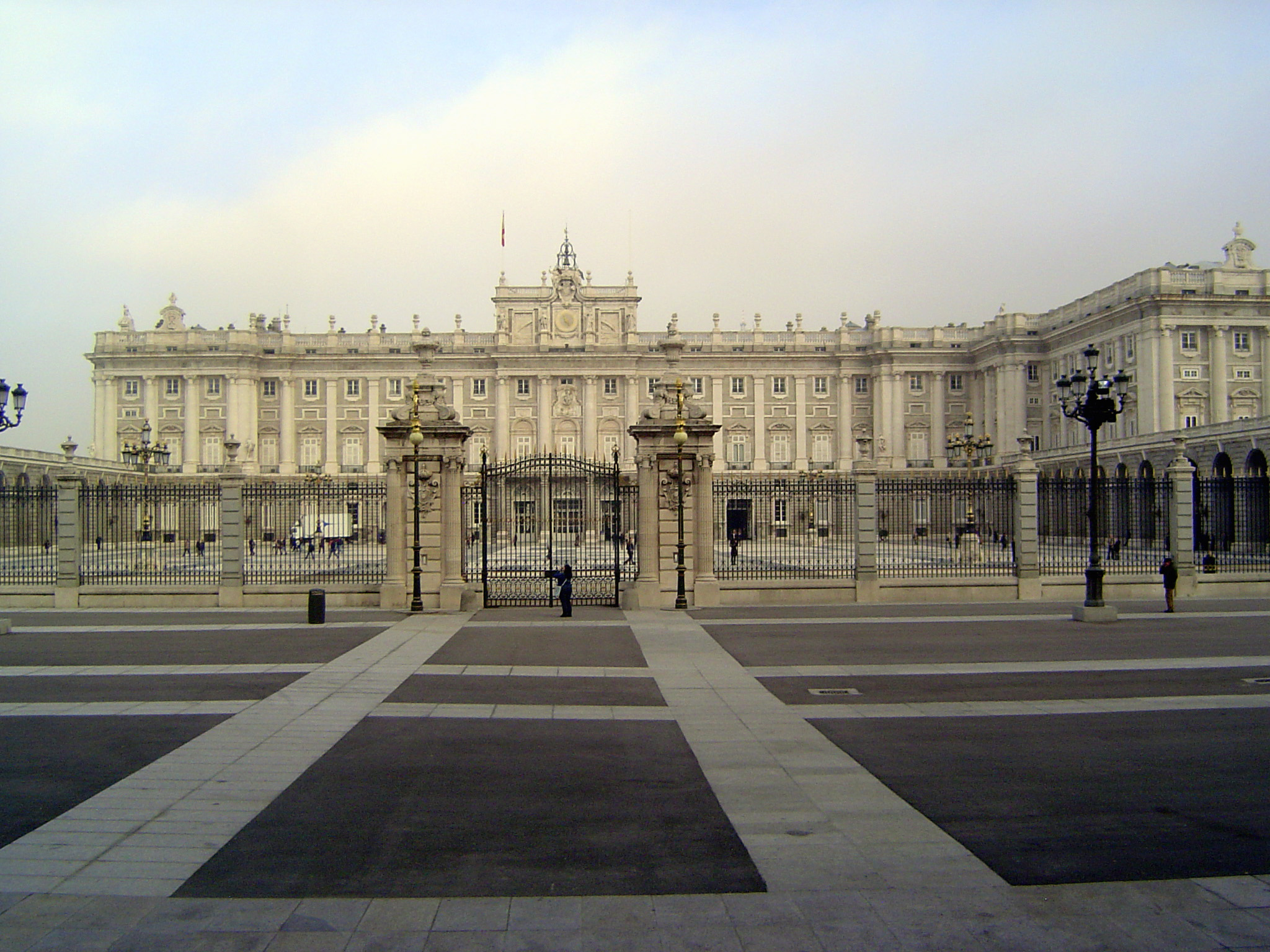 The cathedral entrance faces the royal palace, which replaced an older one that burned in 1734 and which itself replaced the Muslim fortress