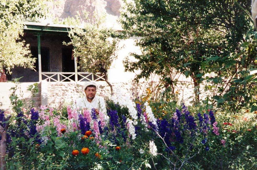 The venue was his choice. How many American men would choose to be photographed surrounded with flowers?