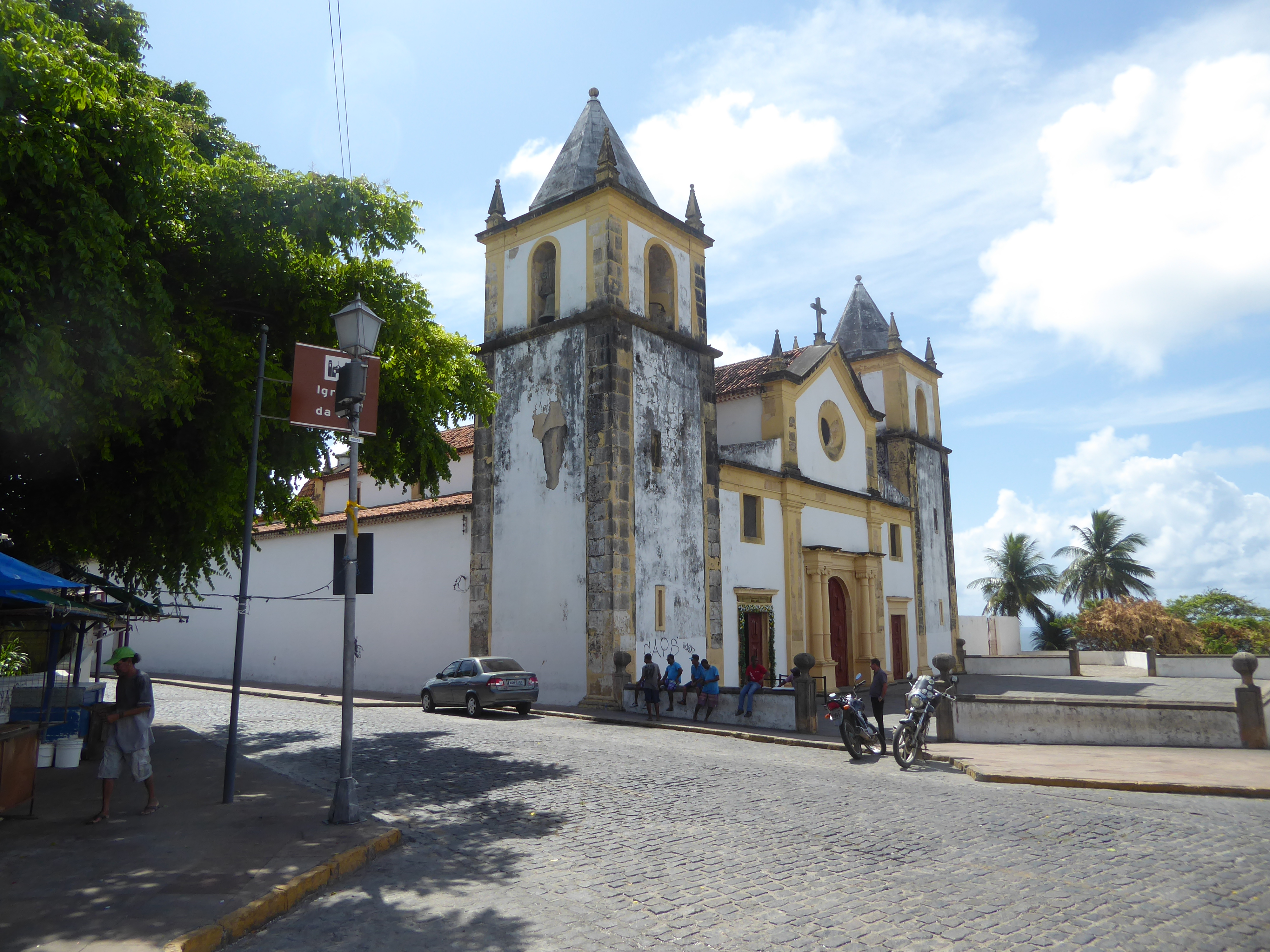 On the top of the hill, meanwhile, this is the Cathedral of Olinda, rebuilt after the Dutch destroyed an earlier church. The facade has had