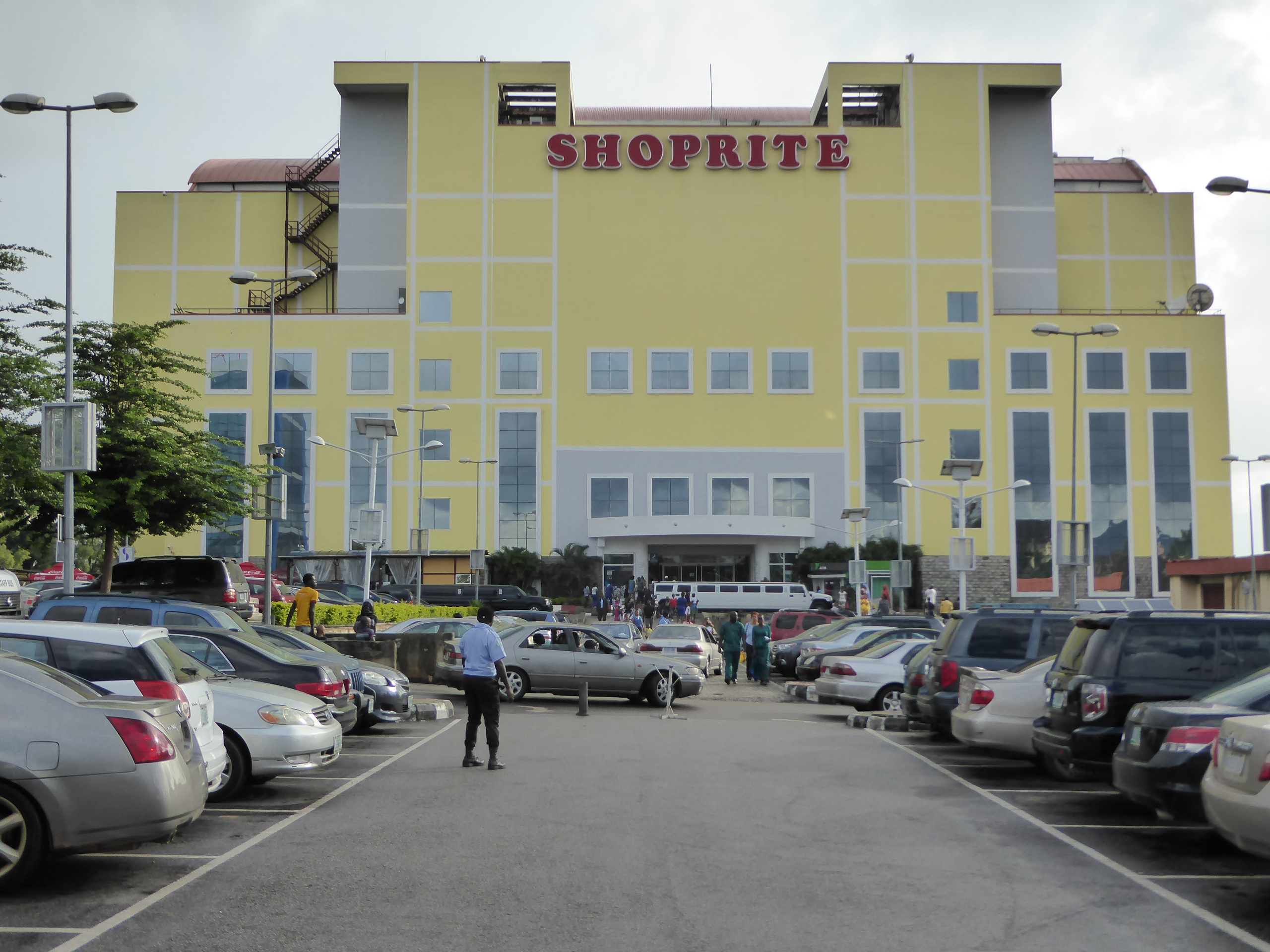 A South African supermarket chain has landed here in the Silverbird shopping center. Check the limos at the door.