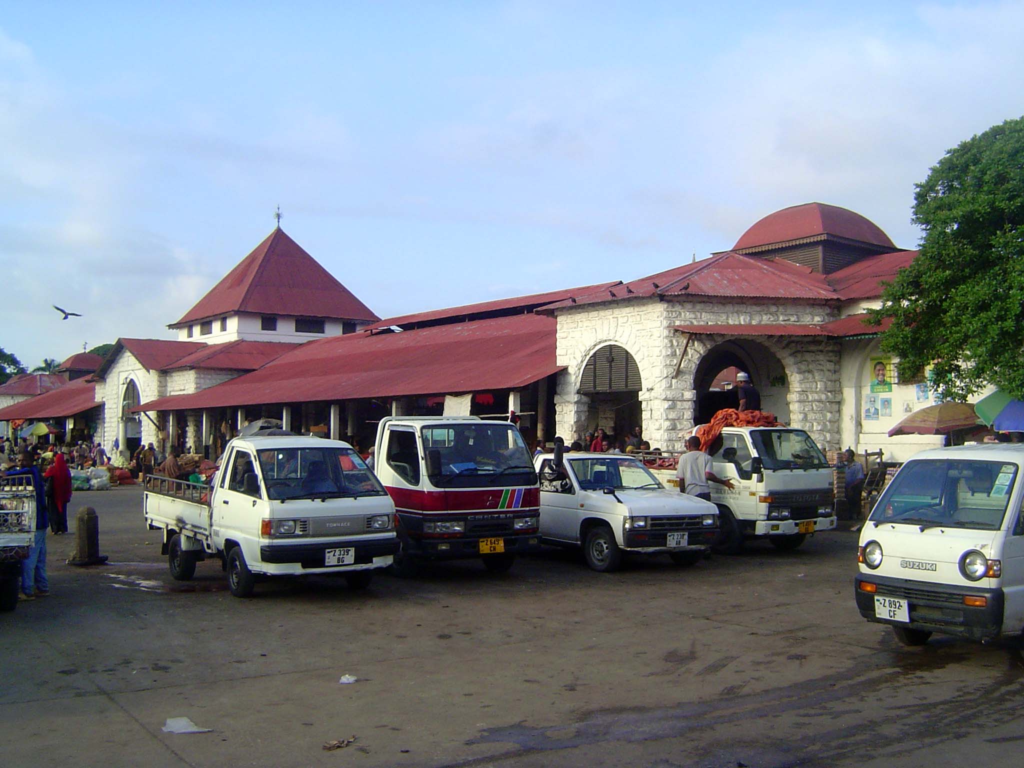 The busiest of Sinclair's works is probably the Seyyidieh Market, from 1904. One side was for meat, the other for fish.